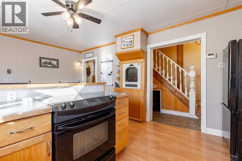 30058 Hwy 501, Cardston, Alberta  T0K 0K0 - Photo 7 - A2299466