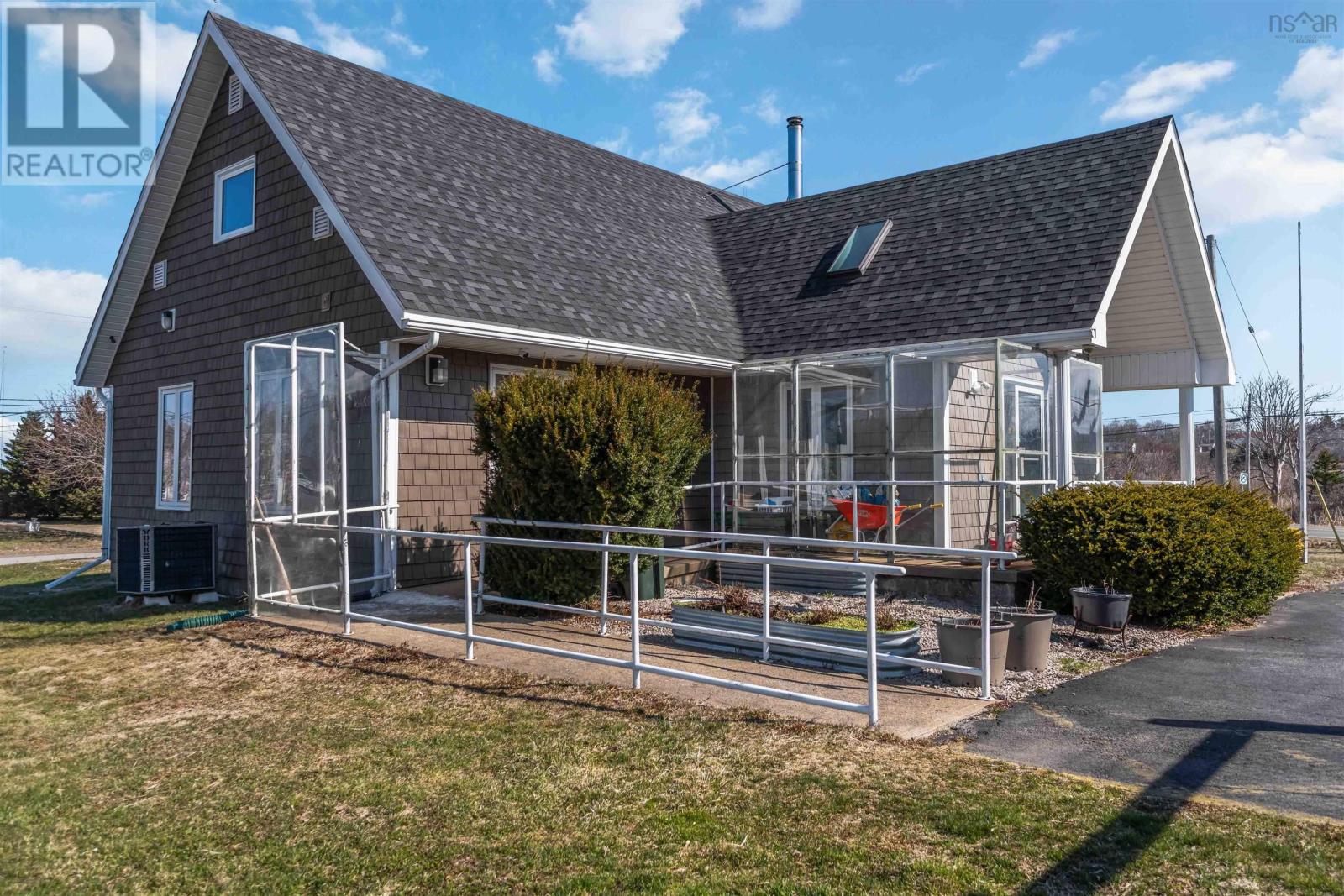 3213 Highway 1, Belliveaus Cove, Nova Scotia  B0W 3T0 - Photo 46 - 202606744