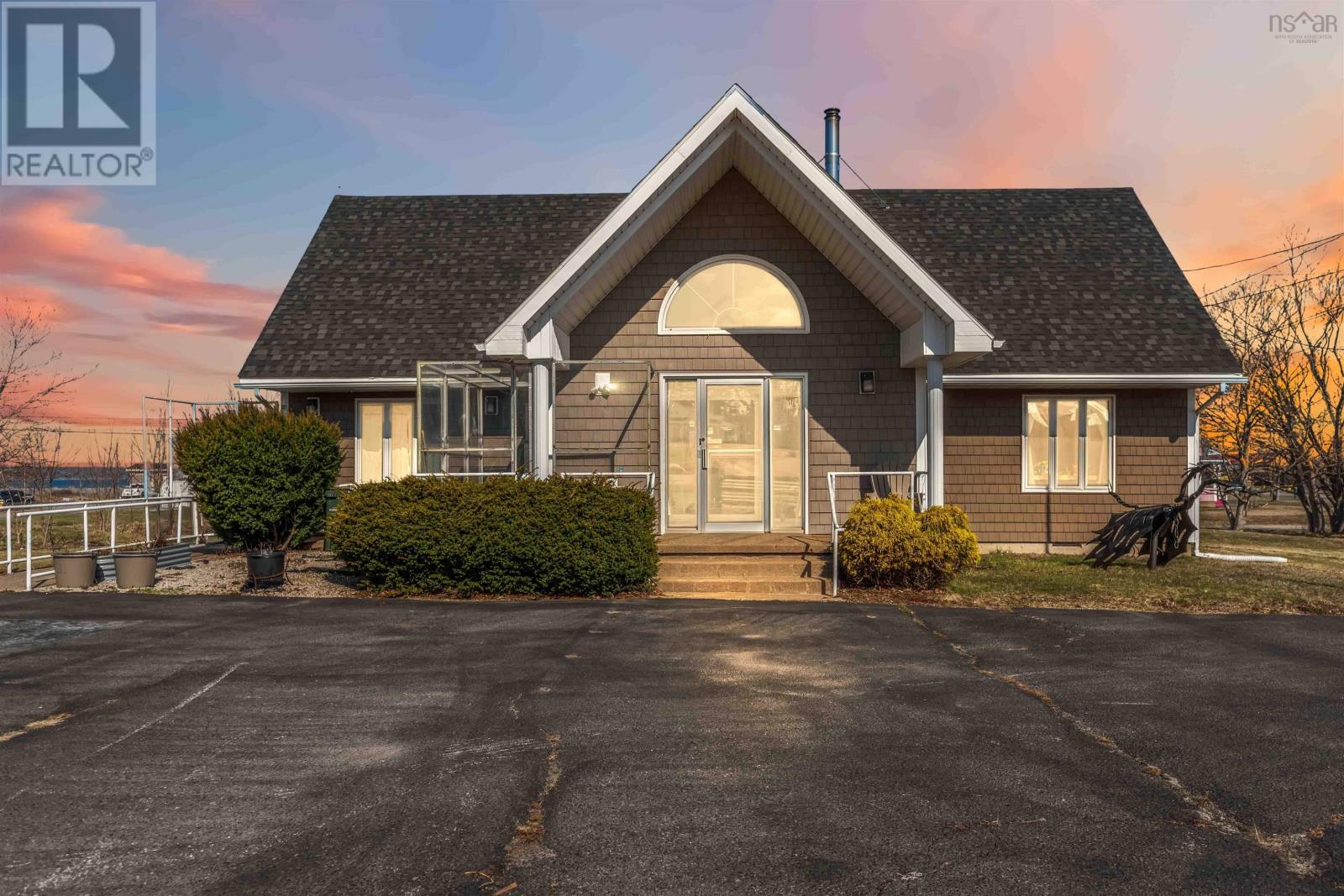 3213 Highway 1, Belliveaus Cove, Nova Scotia  B0W 3T0 - Photo 5 - 202606744