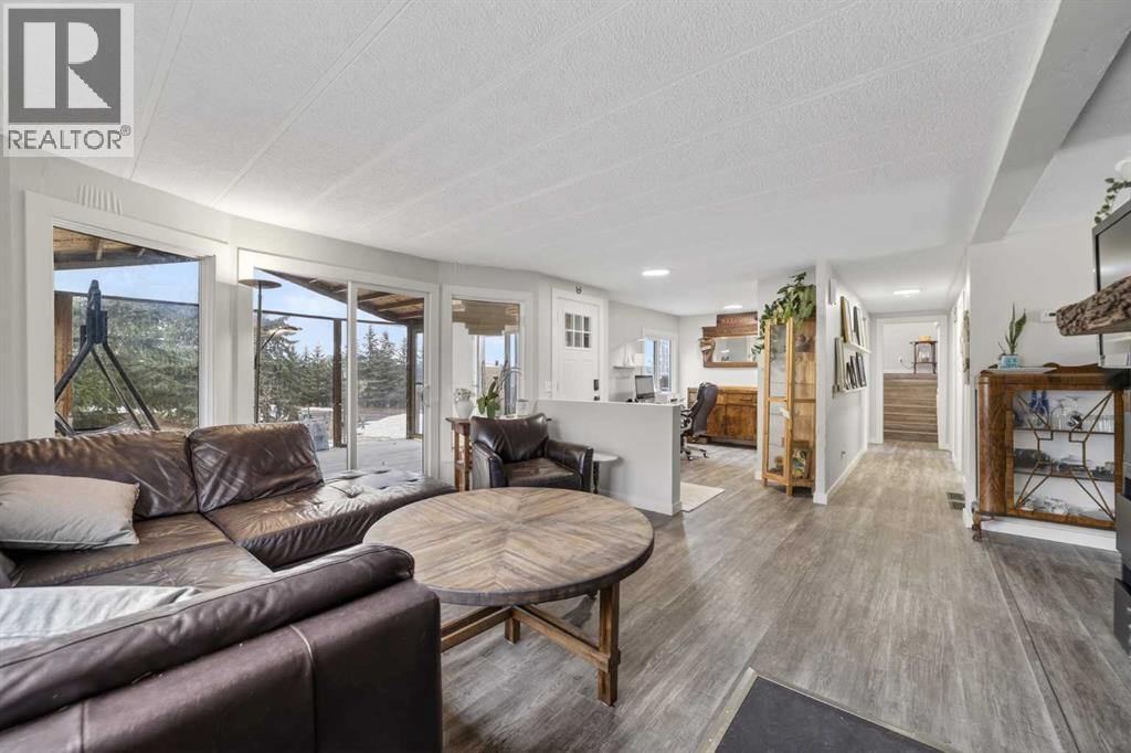 10 & 20, 30245 Range Road 12, Rural Mountain View County, Alberta  T0M 0N0 - Photo 4 - A2299460