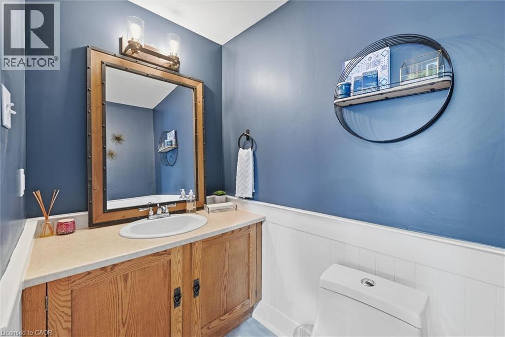 17 Fenwick Place, Waterdown, Ontario  L0R 2H5 - Photo 35 - 40818161