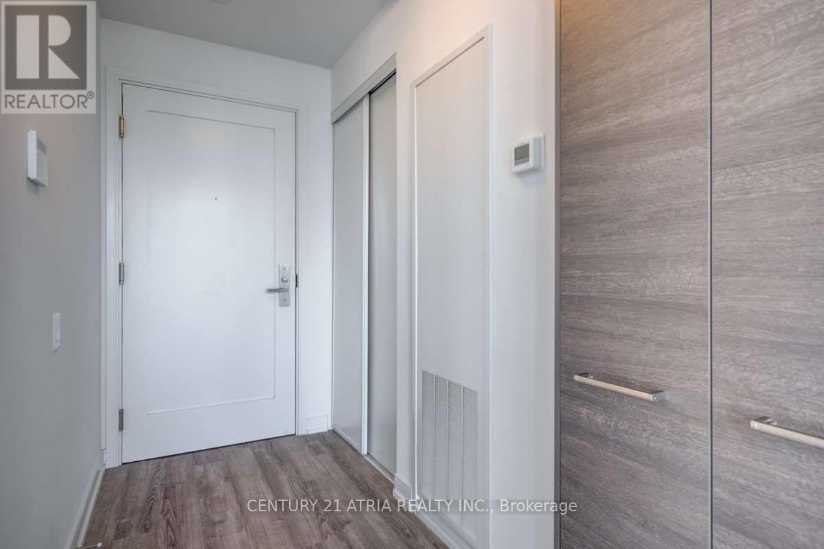 1801 - 28 Wellesley Street, Toronto, Ontario  M4Y 0C4 - Photo 13 - C12975158