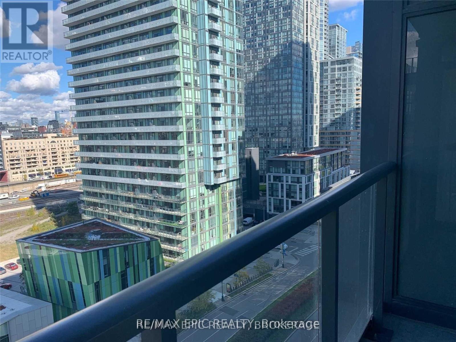1503 - 80 Queens Wharf Road, Toronto, Ontario M5V 0J3 - Photo 2 - C12975184