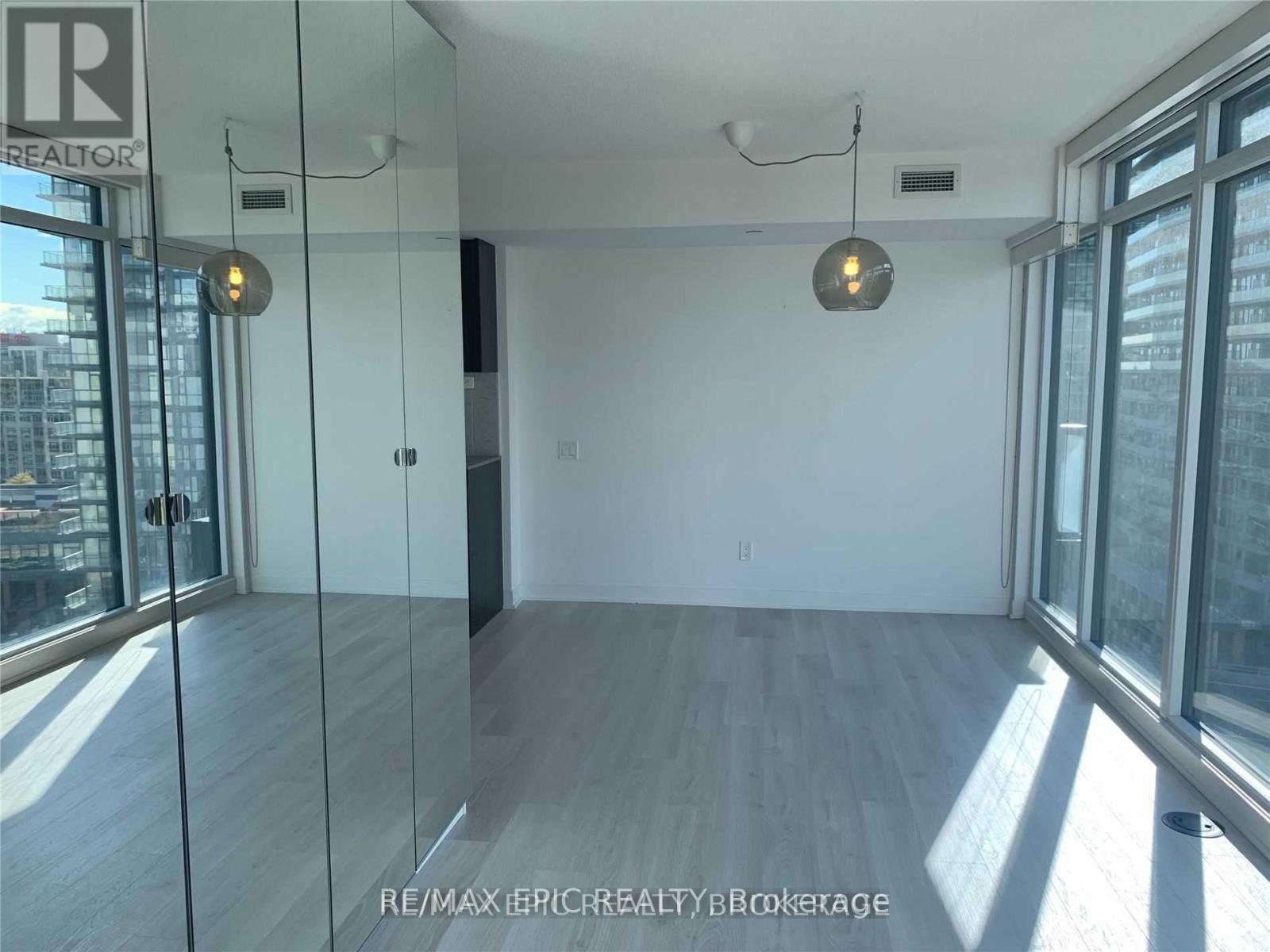 1503 - 80 Queens Wharf Road, Toronto, Ontario M5V 0J3 - Photo 7 - C12975184