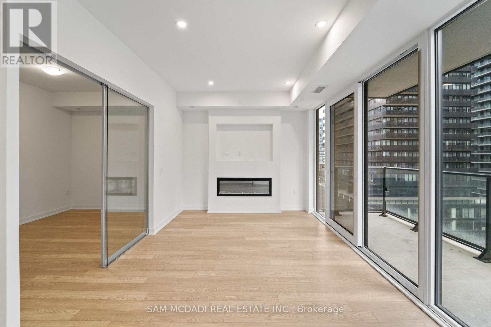 1011 - 634 Church Street, Toronto, Ontario  M4Y 2G3 - Photo 8 - C12975282