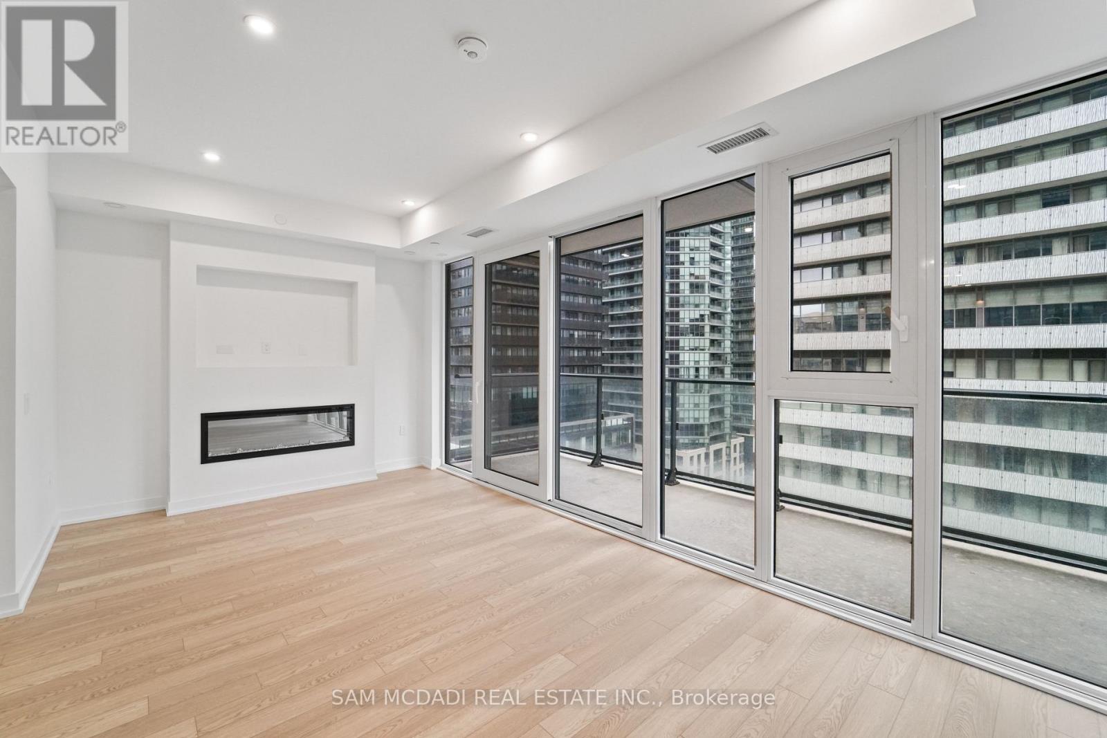 1011 - 634 Church Street, Toronto, Ontario  M4Y 2G3 - Photo 9 - C12975282