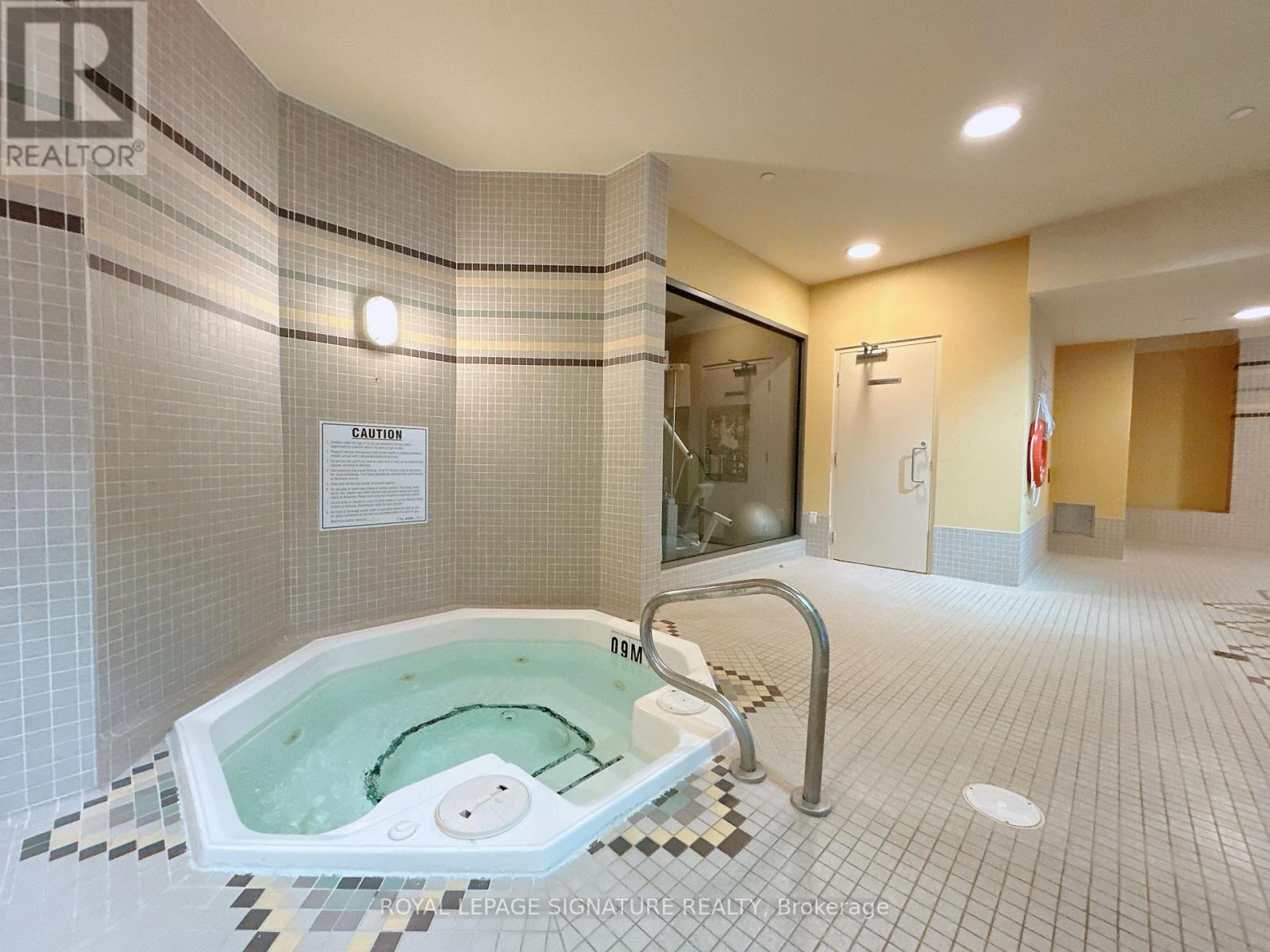 905 - 21 Hillcrest Avenue, Toronto, Ontario M2N 7K2 - Photo 20 - C12975292