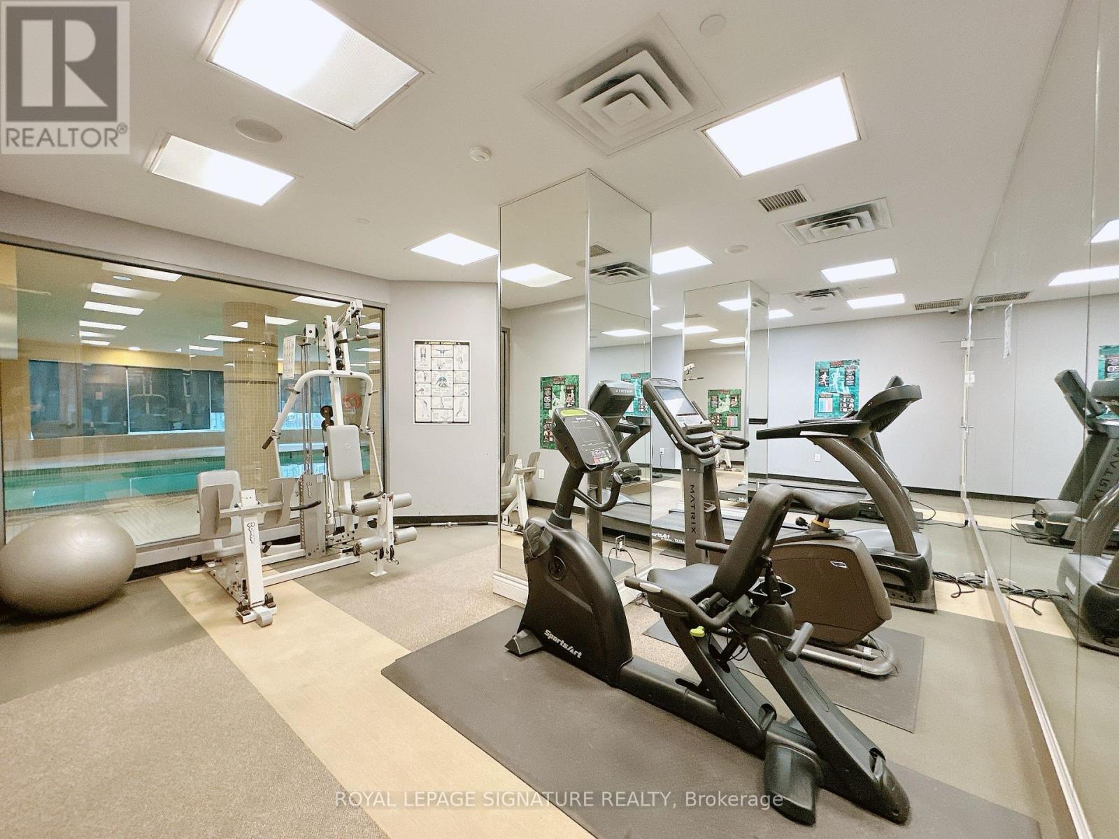 905 - 21 Hillcrest Avenue, Toronto, Ontario M2N 7K2 - Photo 21 - C12975292