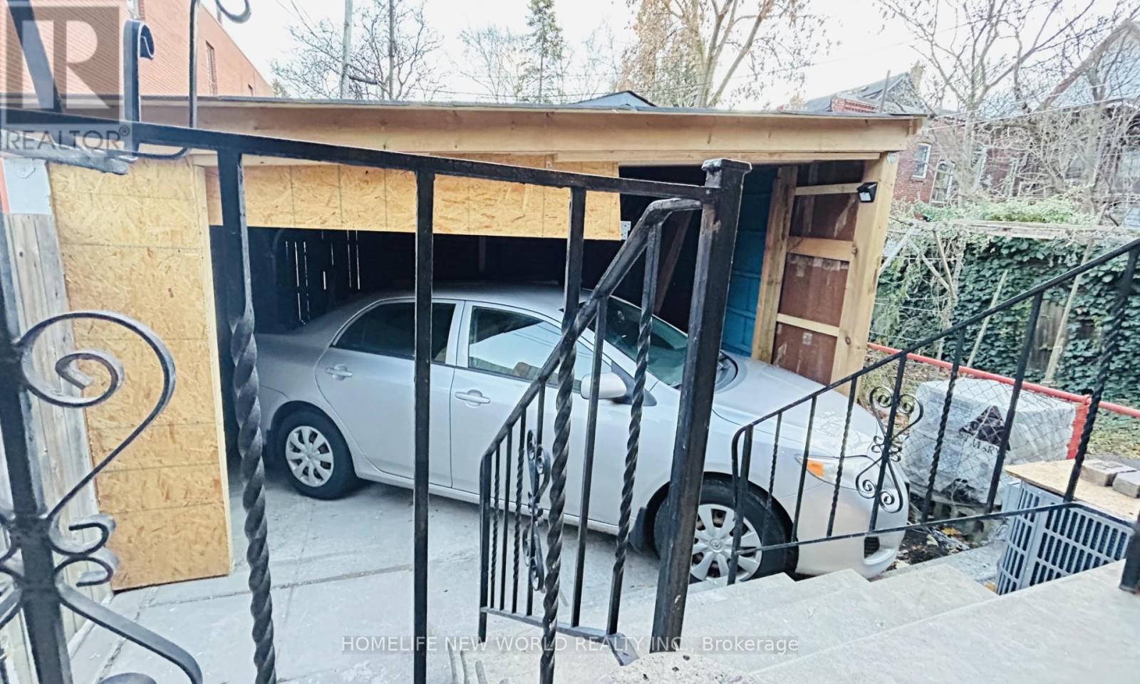 509 Dupont Street, Toronto, Ontario M6G 1Y6 - Photo 35 - C12975330