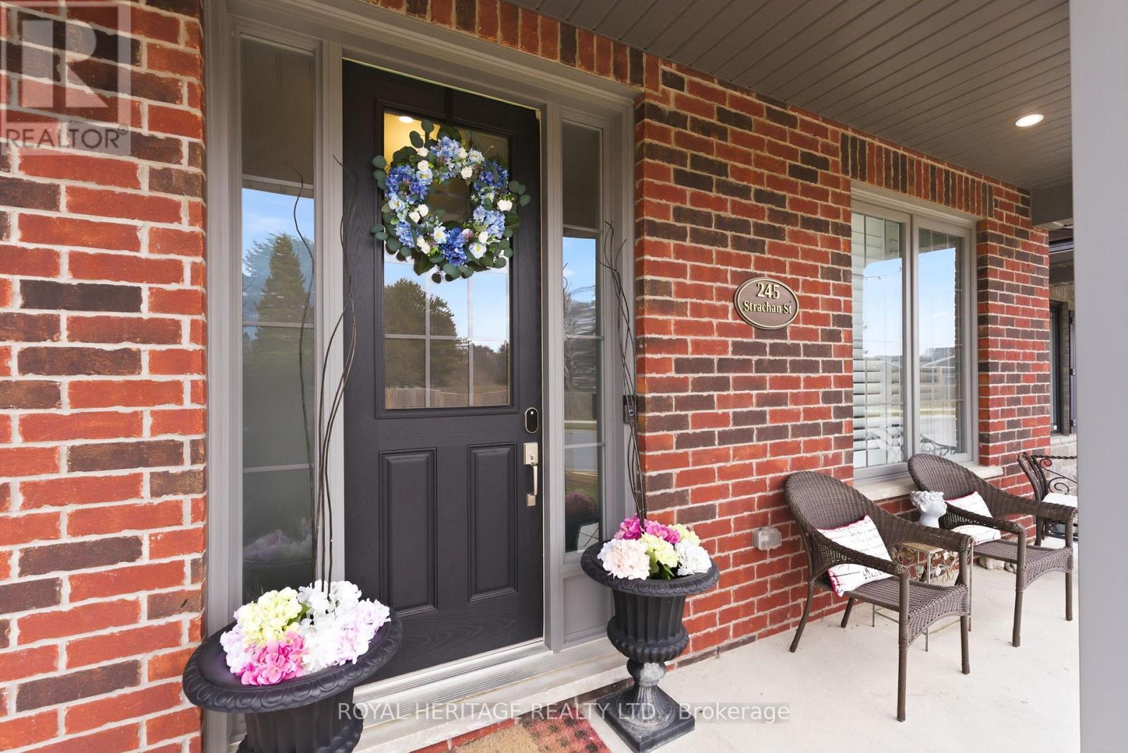 245 Strachan Street, Port Hope, Ontario L1A 0E7 - Photo 3 - X12975146