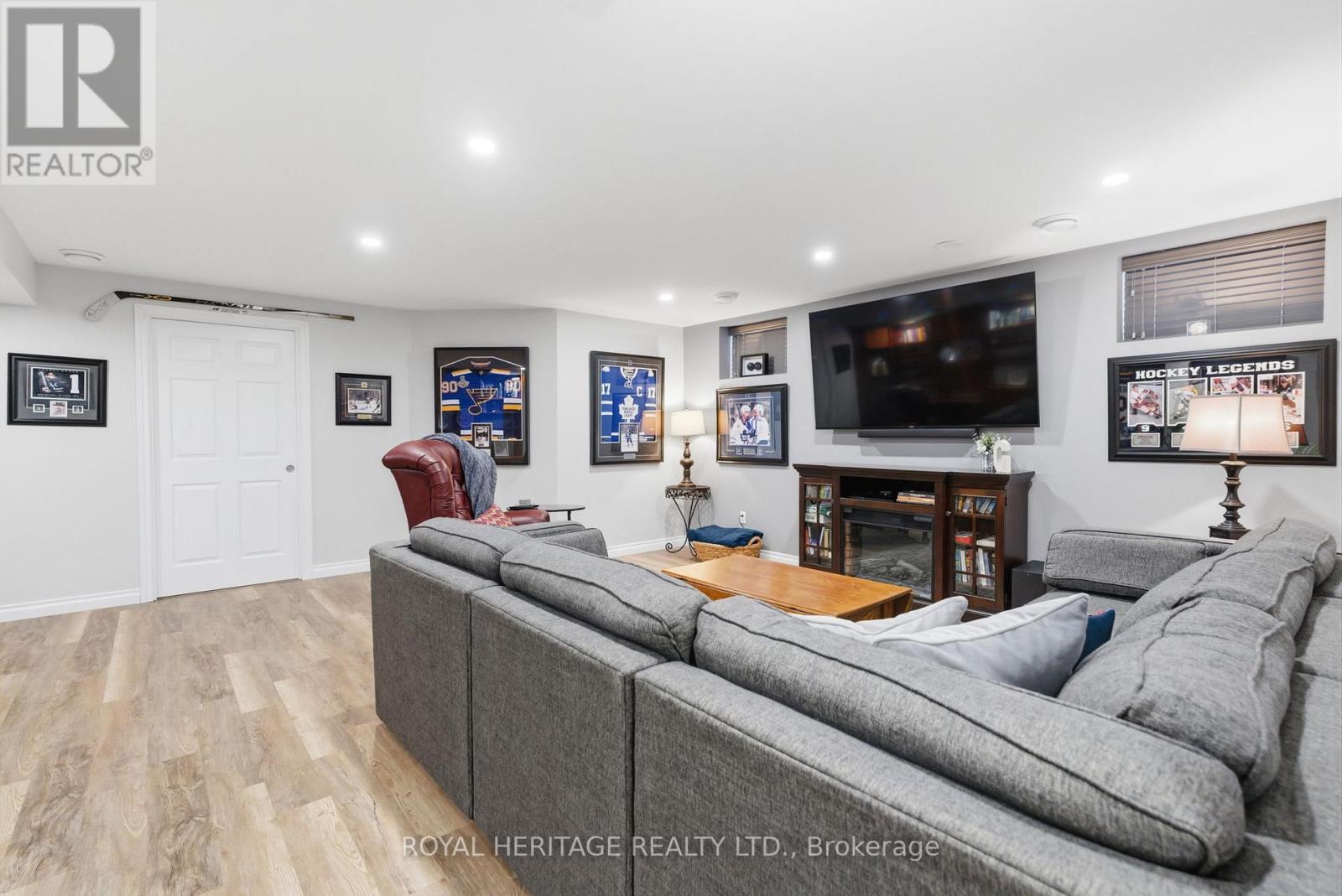 245 Strachan Street, Port Hope, Ontario L1A 0E7 - Photo 37 - X12975146