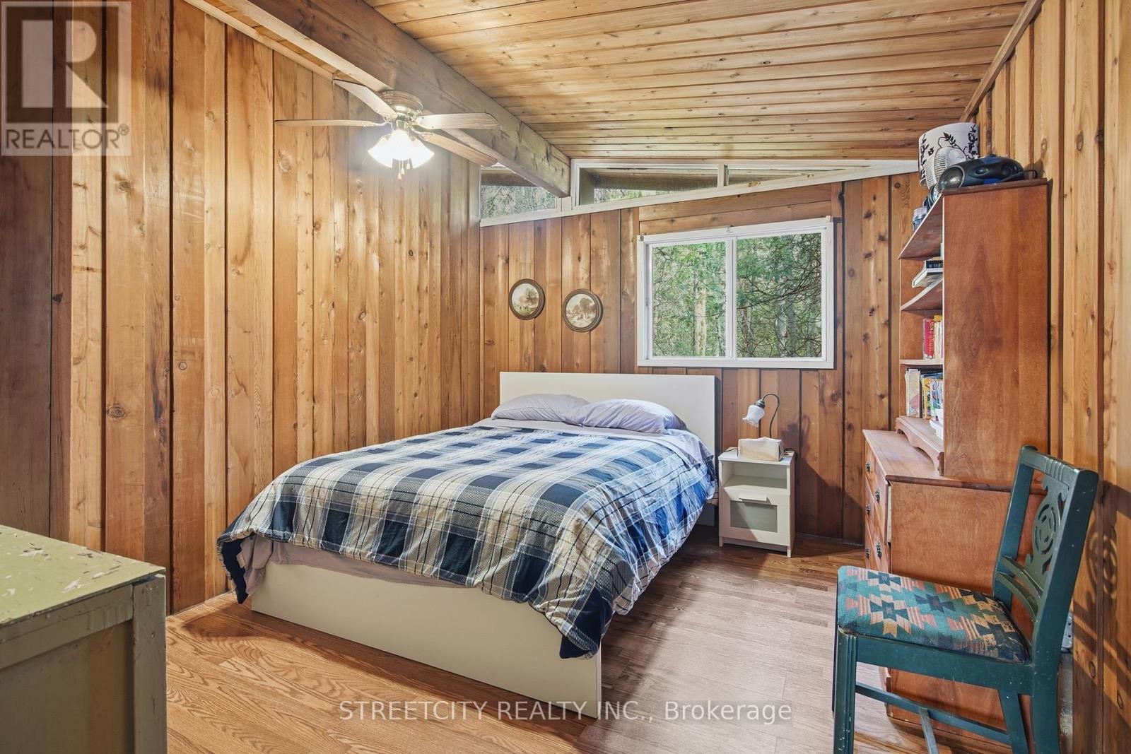 6418 Robert Avenue, Lambton Shores, Ontario  N0N 1J0 - Photo 14 - X12975180