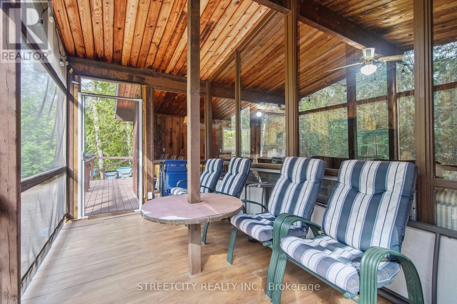 6418 Robert Avenue, Lambton Shores, Ontario  N0N 1J0 - Photo 19 - X12975180