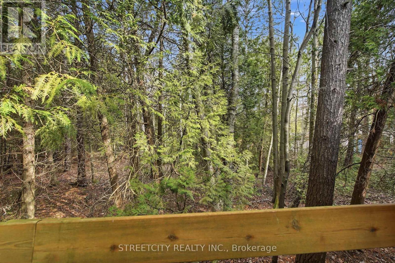 6418 Robert Avenue, Lambton Shores, Ontario  N0N 1J0 - Photo 25 - X12975180