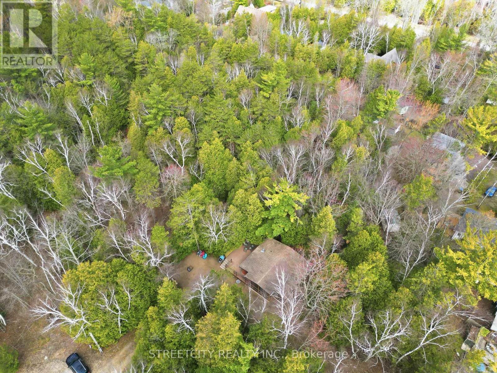 6418 Robert Avenue, Lambton Shores, Ontario  N0N 1J0 - Photo 30 - X12975180