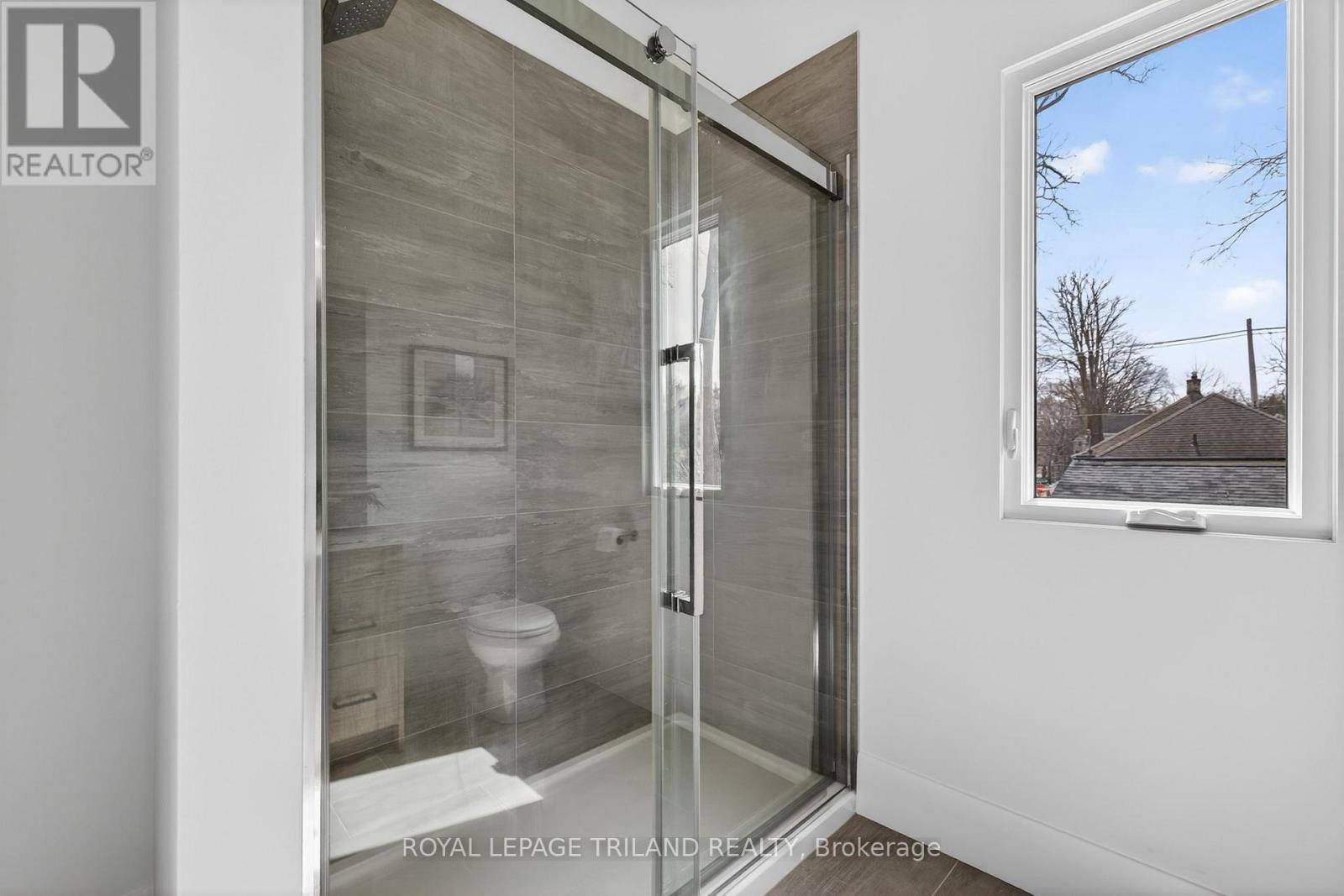 14 Lundy Lane, London South, Ontario  N6C 3G5 - Photo 29 - X12975186