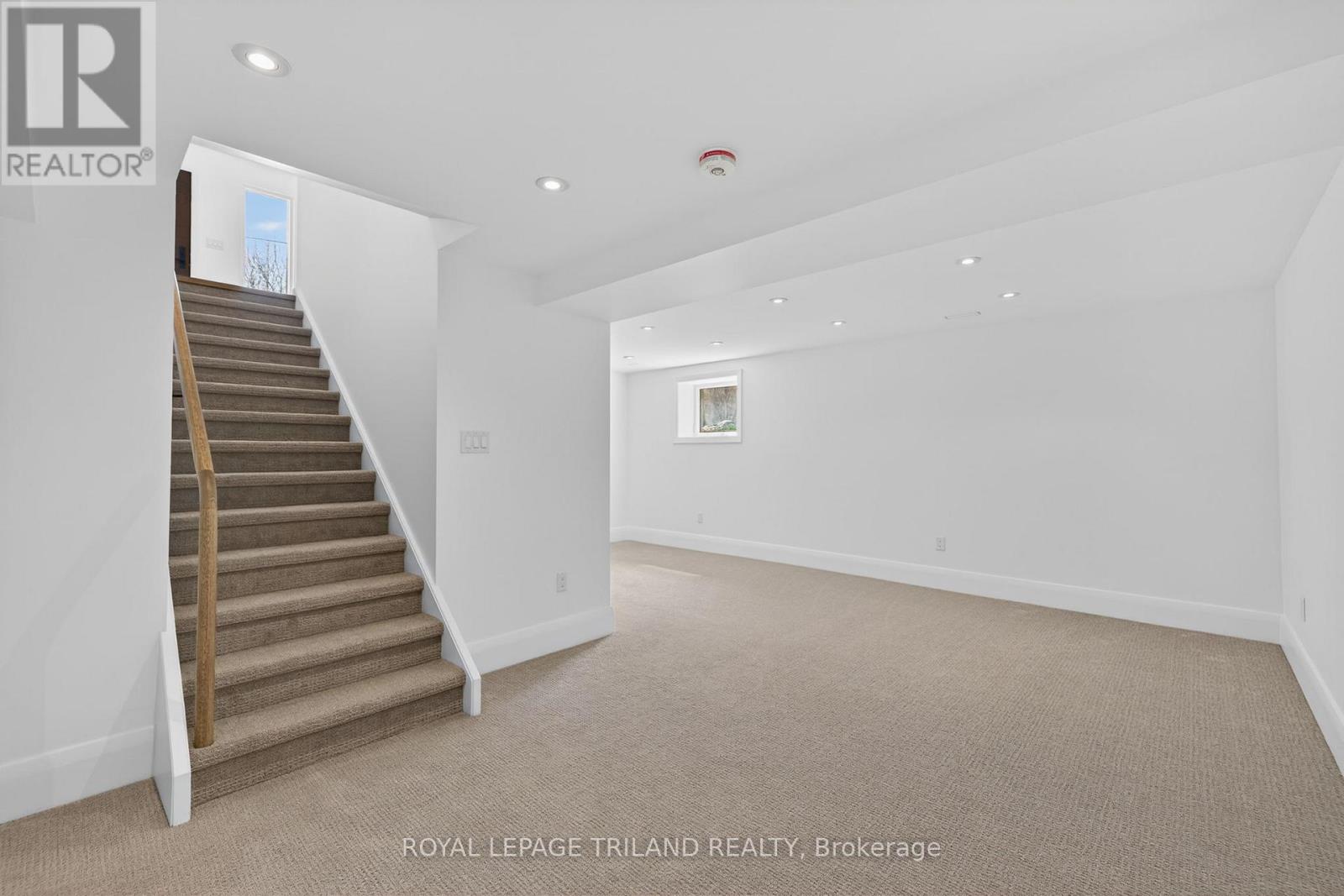 14 Lundy Lane, London South, Ontario  N6C 3G5 - Photo 33 - X12975186