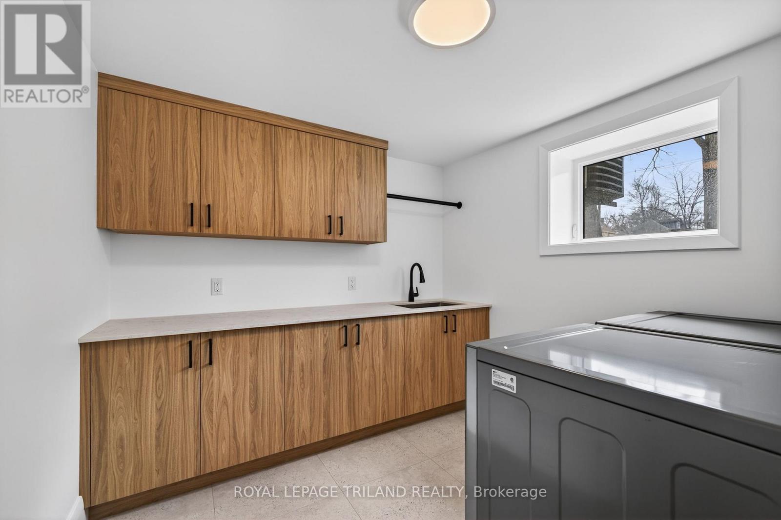 14 Lundy Lane, London South, Ontario  N6C 3G5 - Photo 36 - X12975186