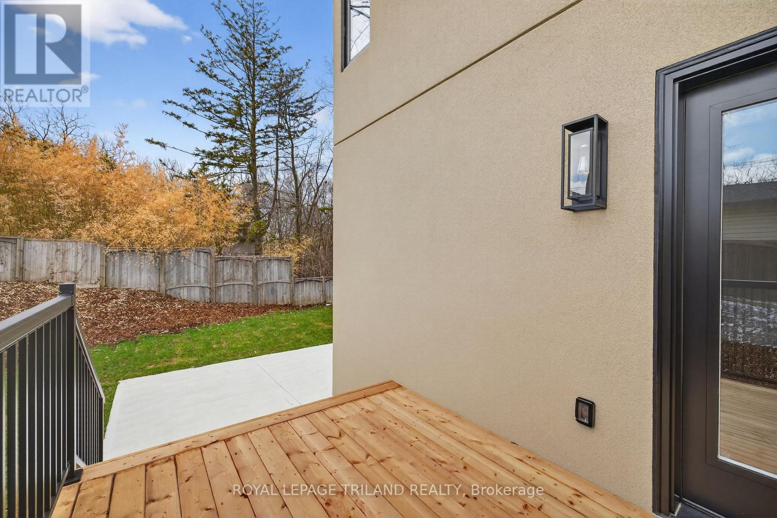 14 Lundy Lane, London South, Ontario  N6C 3G5 - Photo 45 - X12975186