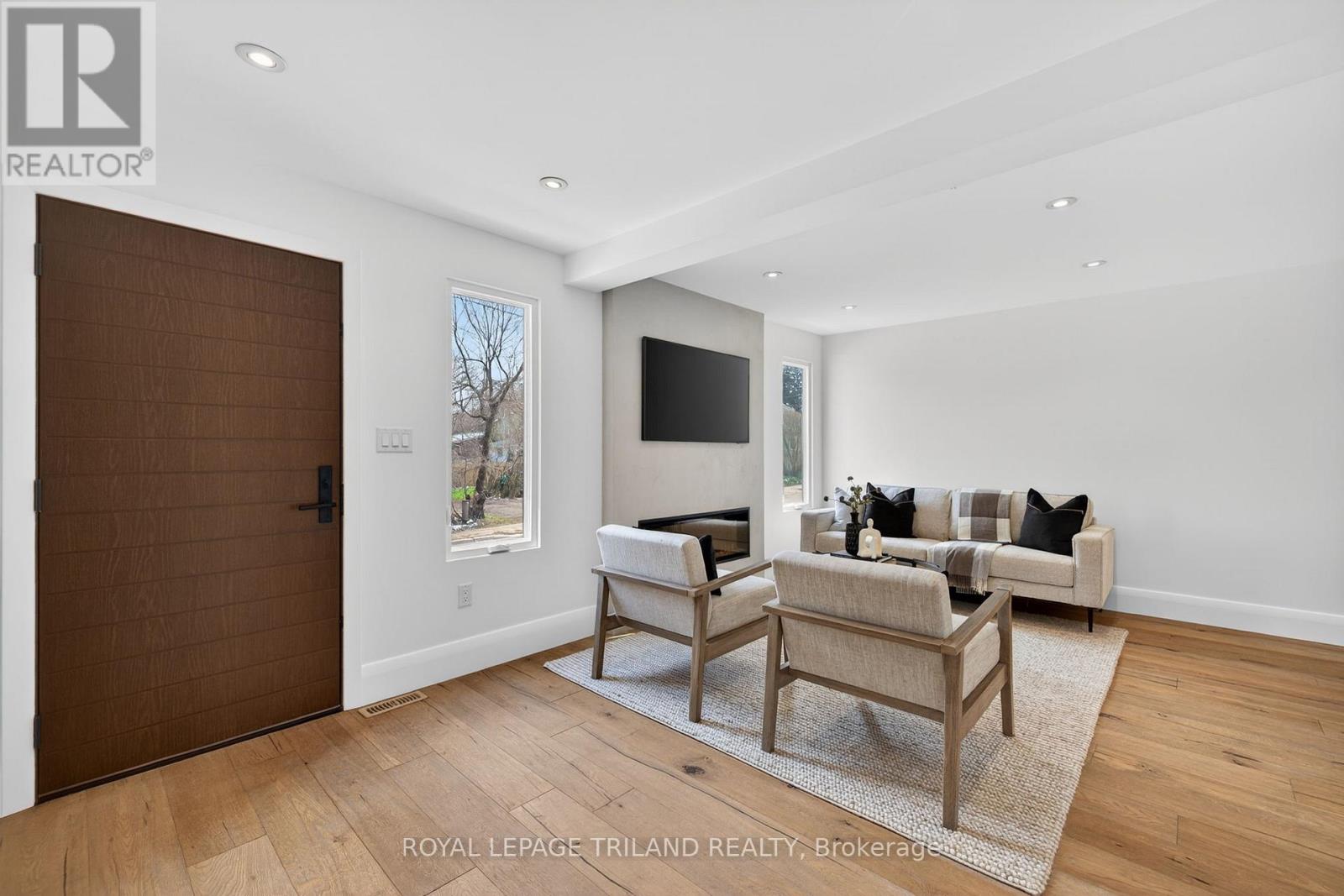 14 Lundy Lane, London South, Ontario  N6C 3G5 - Photo 6 - X12975186