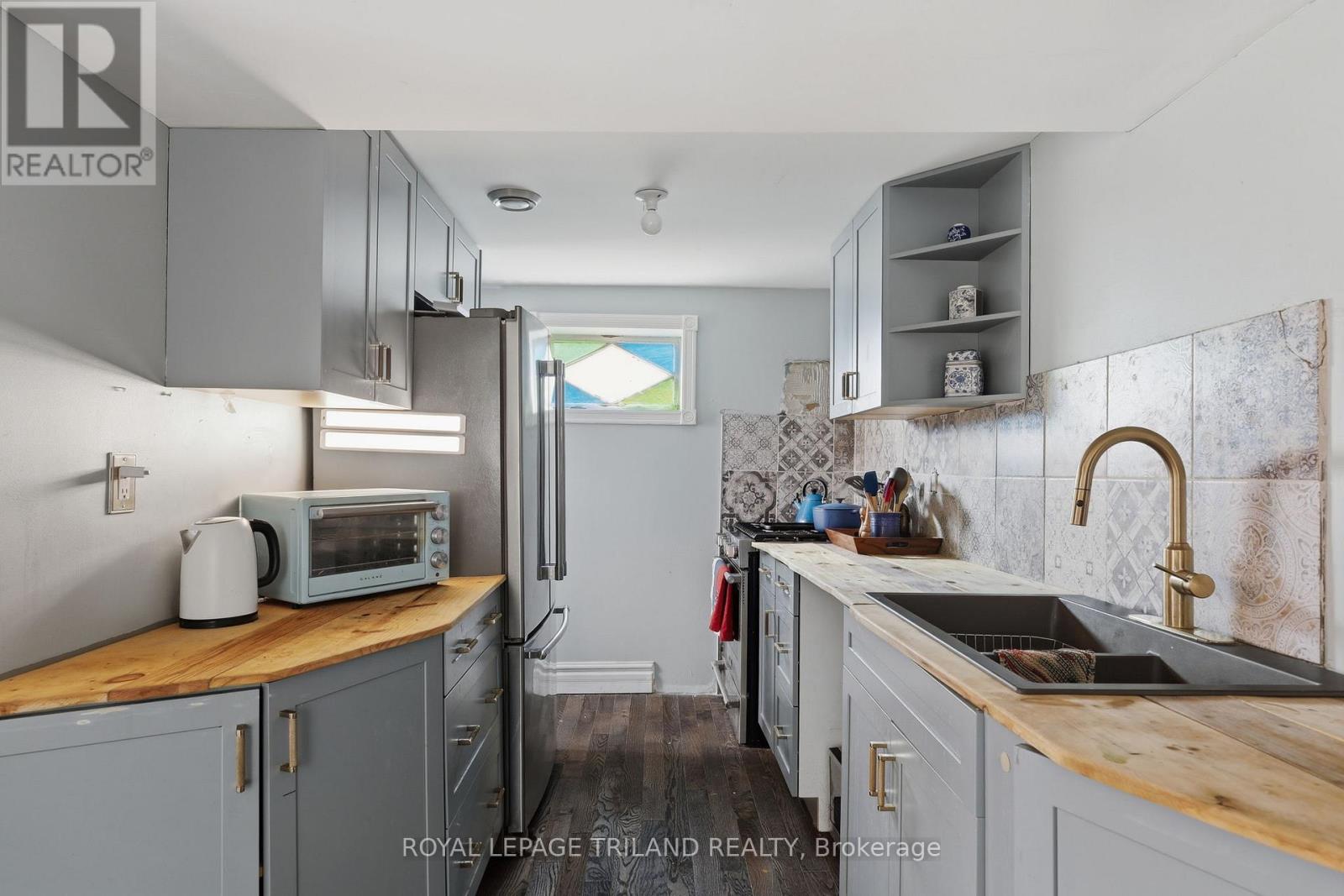 108 Mcclary Avenue, London South (South F), Ontario  N6C 1P8 - Photo 19 - X12975268