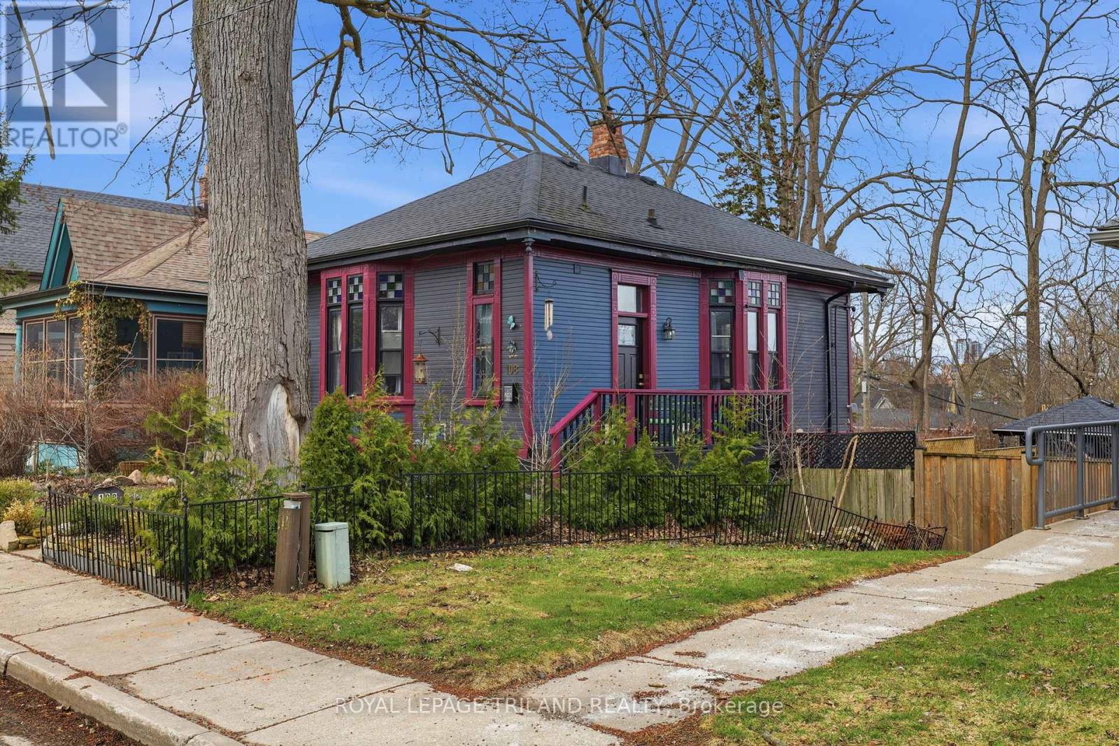 108 Mcclary Avenue, London South (South F), Ontario  N6C 1P8 - Photo 2 - X12975268