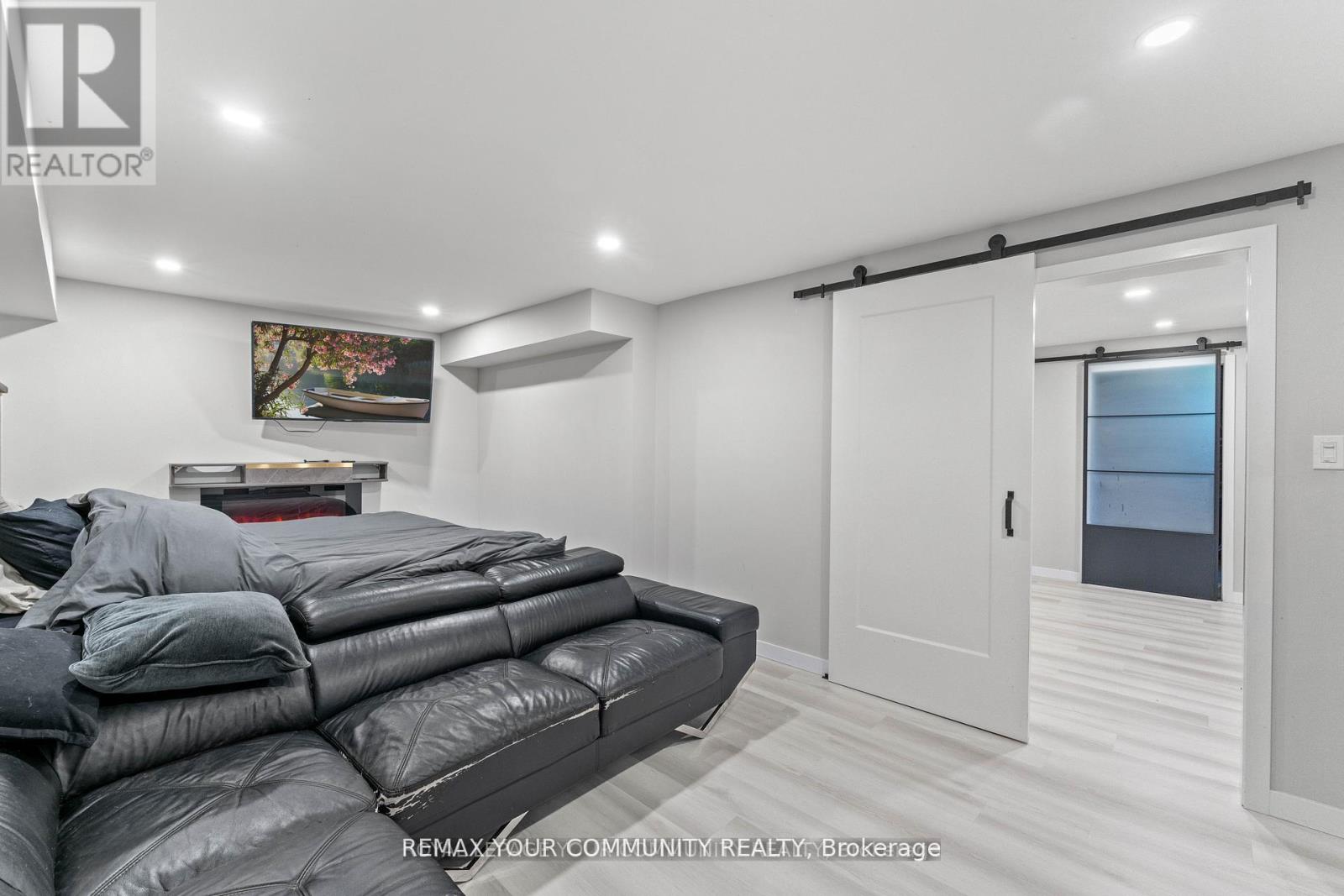 1645 Acorn Lane, Pickering, Ontario  L1Y 1A7 - Photo 34 - E12975160