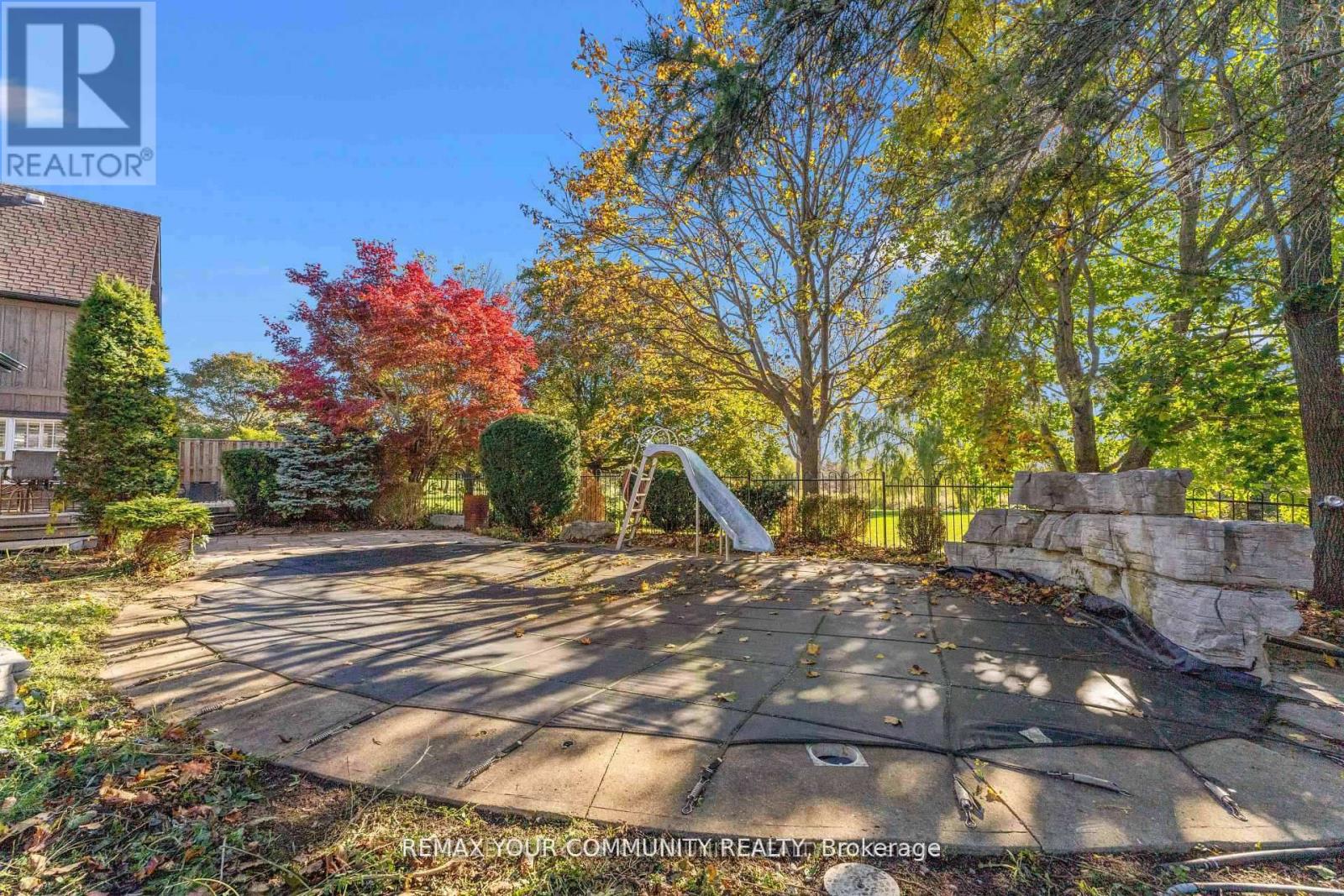 1645 Acorn Lane, Pickering, Ontario  L1Y 1A7 - Photo 41 - E12975160