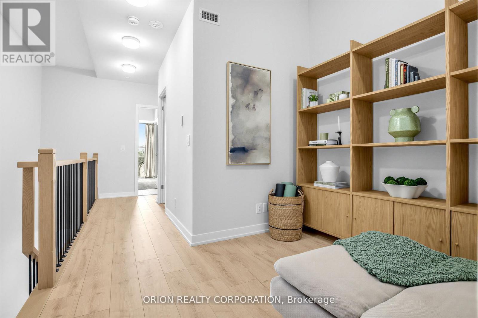 110 - 201 Brock Street S, Whitby, Ontario  L1N 4K2 - Photo 11 - E12975216