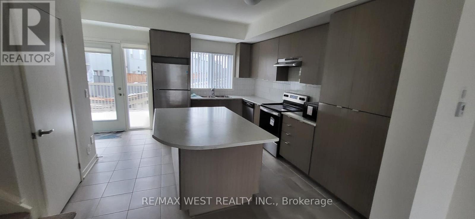 606 - 1525 Kingston Road, Pickering, Ontario  L1V 0E9 - Photo 8 - E12975296