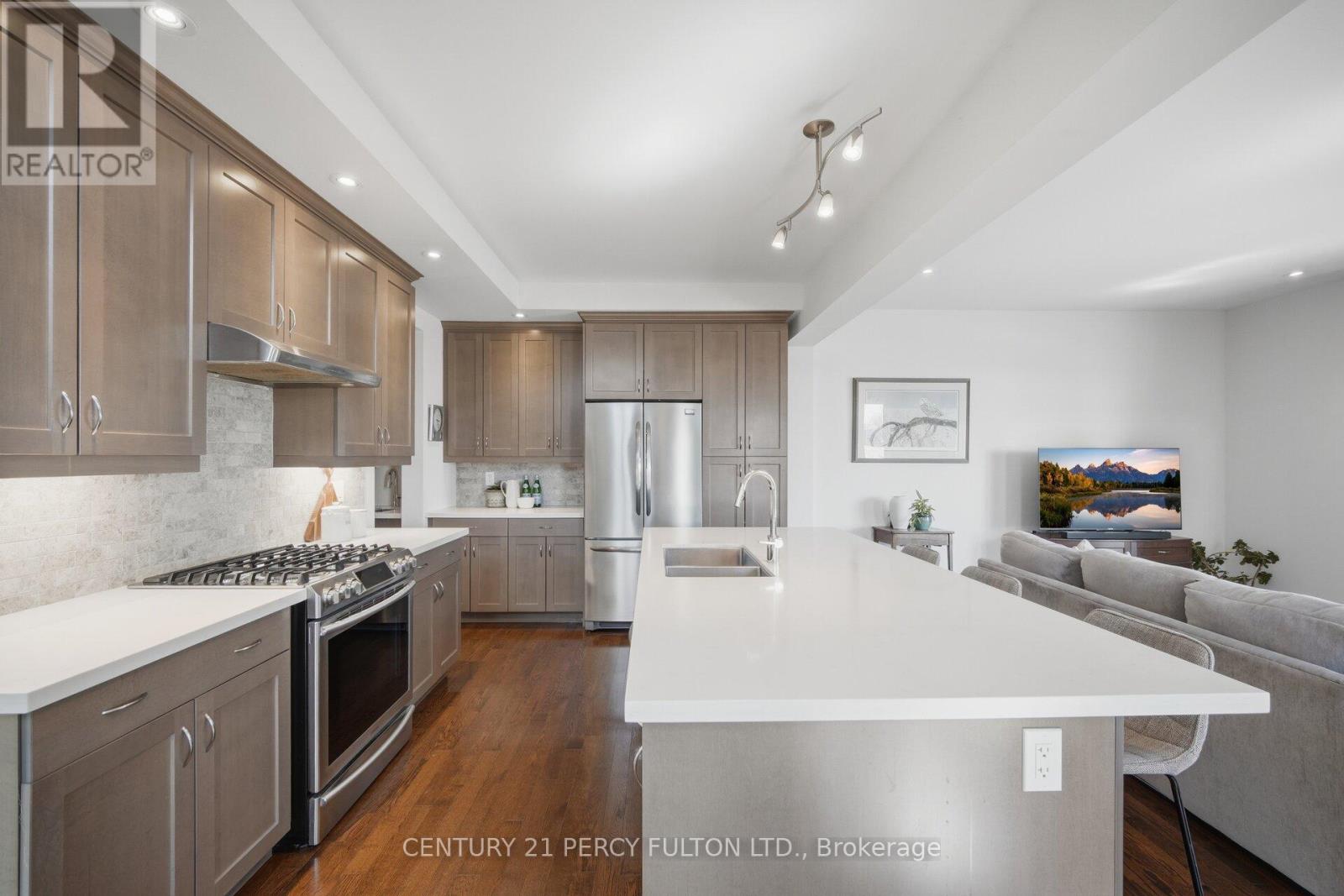 1281 Wharf Street, Pickering, Ontario  L1W 1A2 - Photo 7 - E12975302