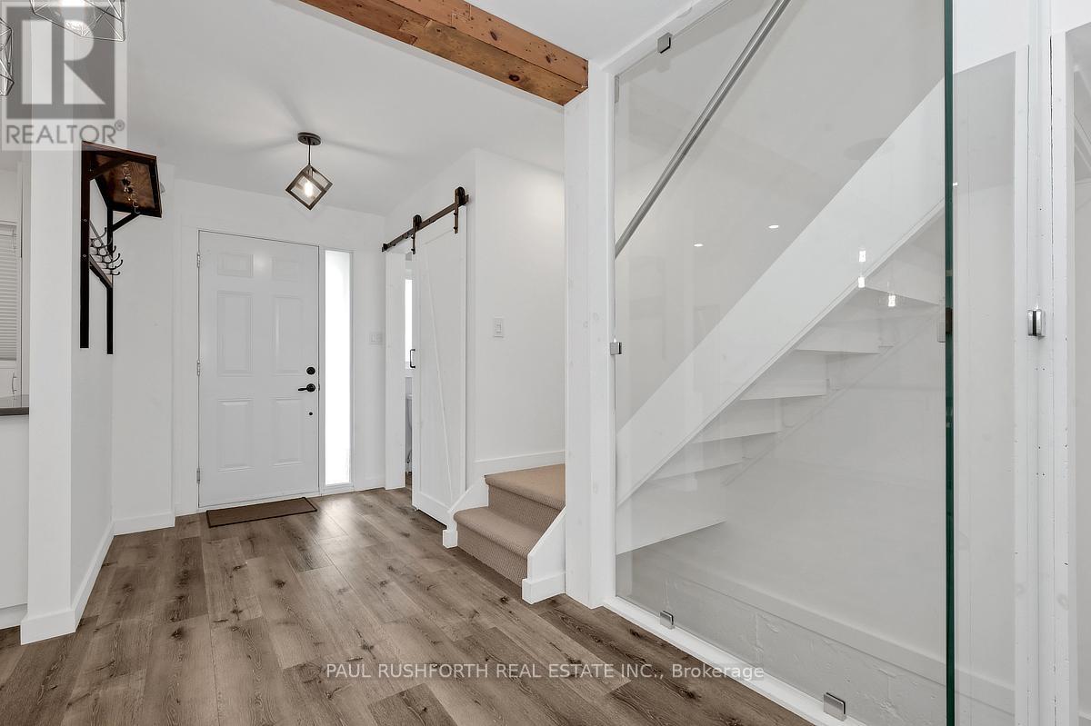 23 Pixley Private, Ottawa, Ontario  K1G 4C3 - Photo 3 - X12975178