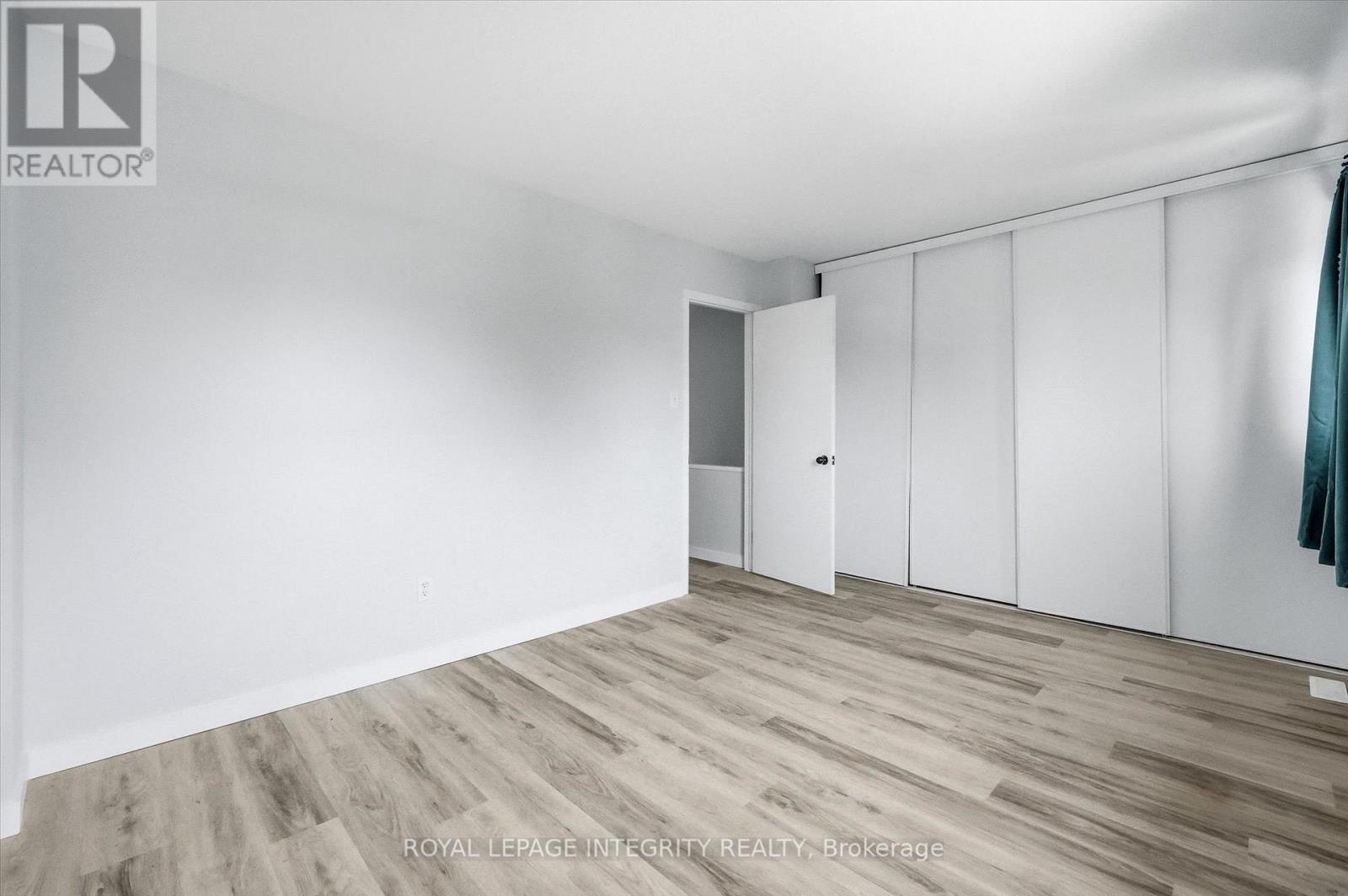 228 Millroad Way, Ottawa, Ontario  K1E 2C9 - Photo 22 - X12975318