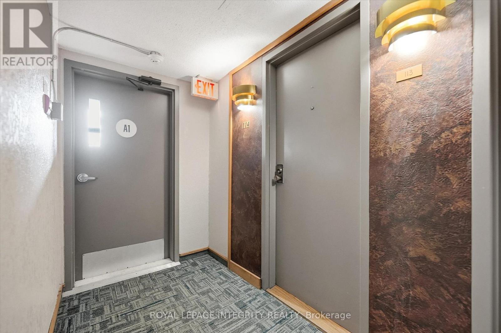 114 - 6532 Bilberry Drive, Ottawa, Ontario  K1C 4N9 - Photo 4 - X12975322