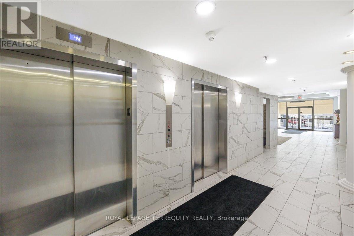 301 - 276 King Street W, Waterloo, Ontario  N2G 1B6 - Photo 31 - X12966048