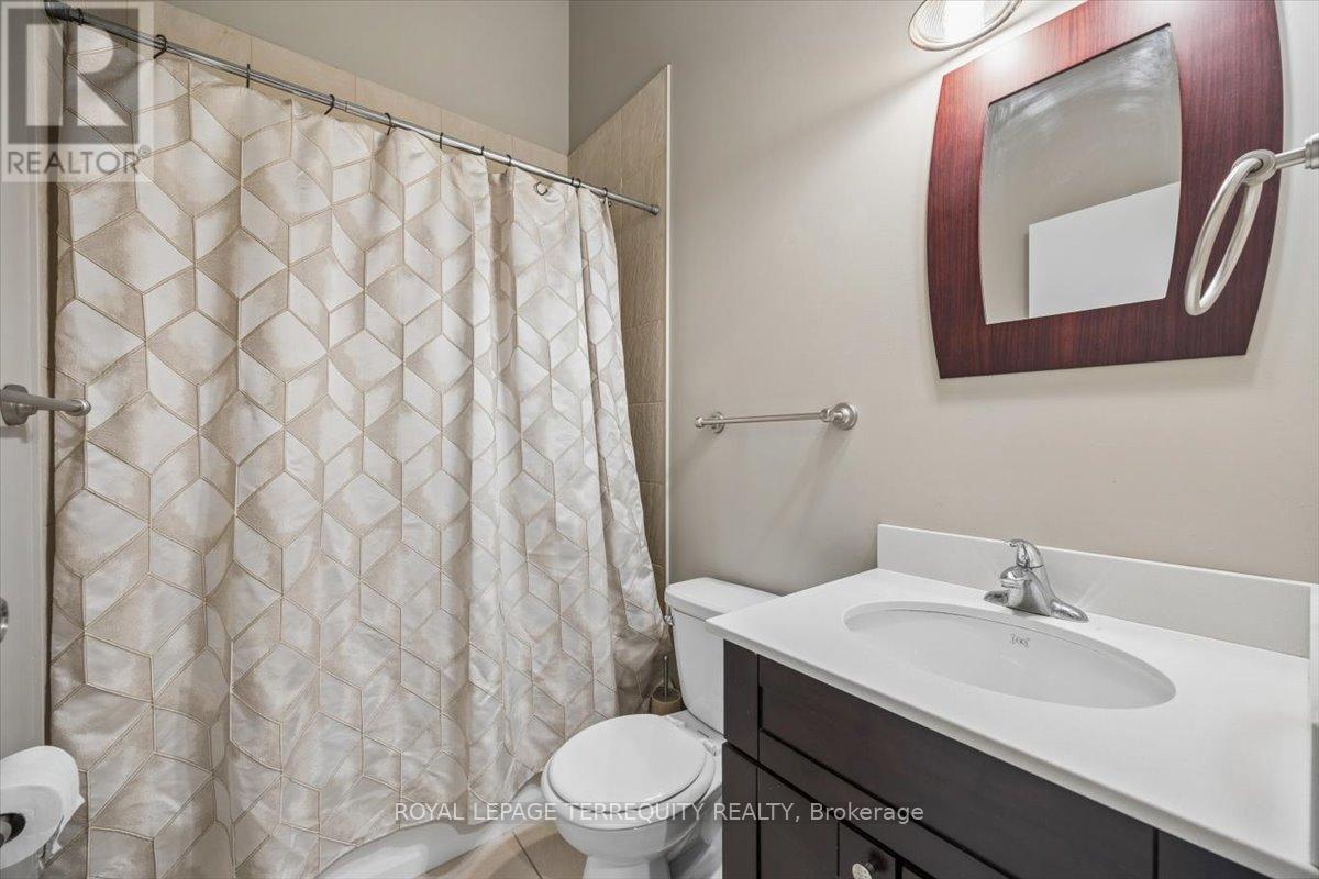 301 - 276 King Street W, Waterloo, Ontario  N2G 1B6 - Photo 6 - X12966048