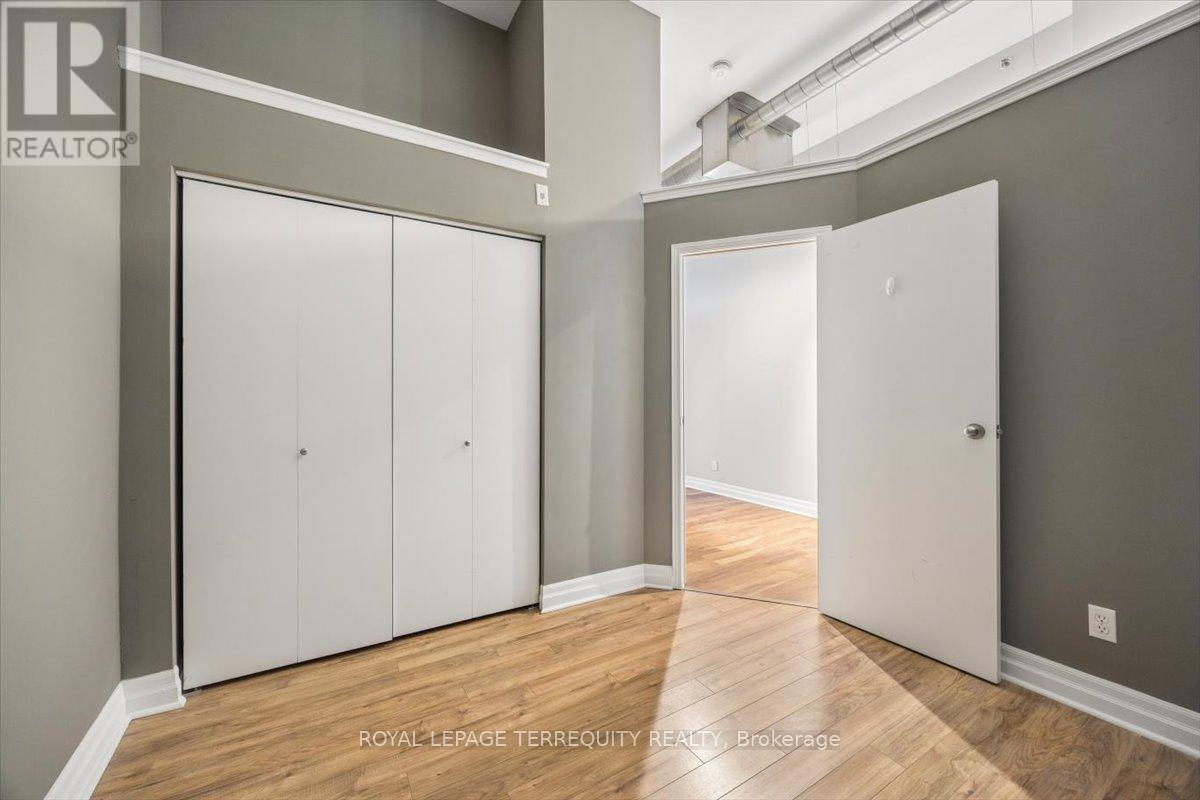 301 - 276 King Street W, Waterloo, Ontario  N2G 1B6 - Photo 9 - X12966048