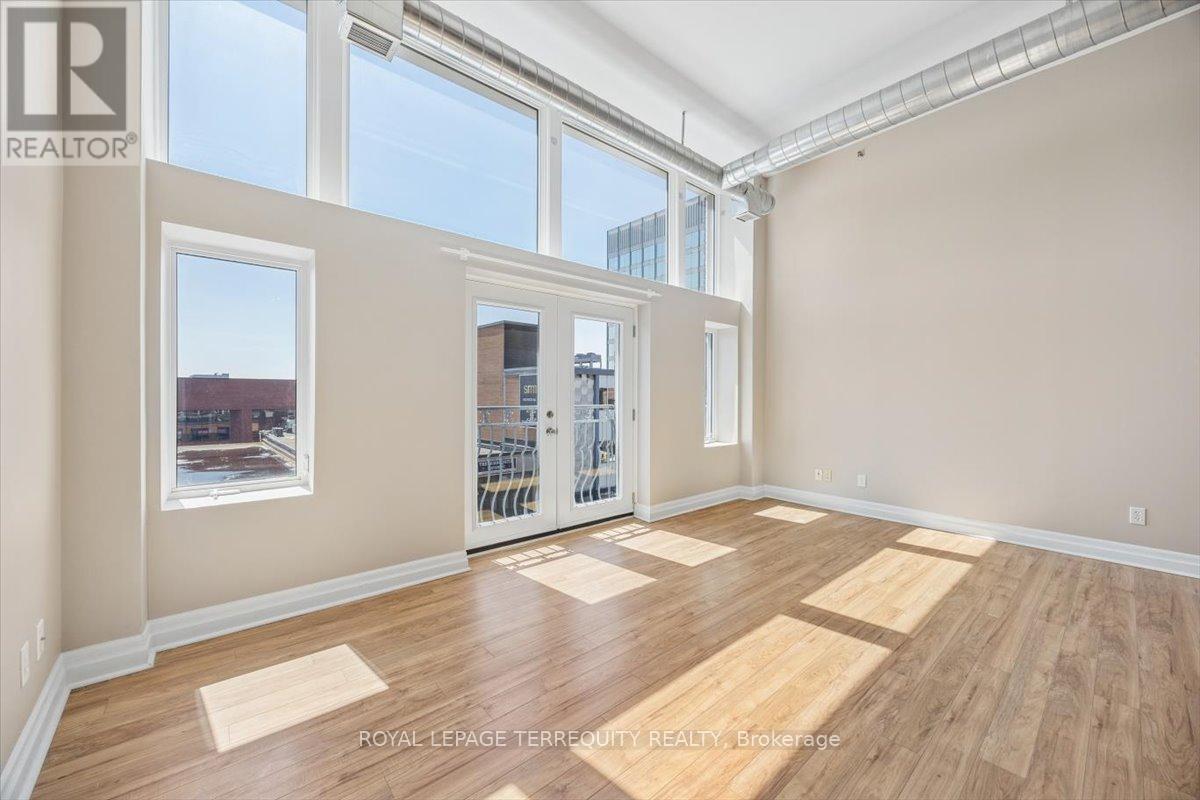 301 - 276 King Street W, Waterloo, Ontario  N2G 1B6 - Photo 24 - X12966048