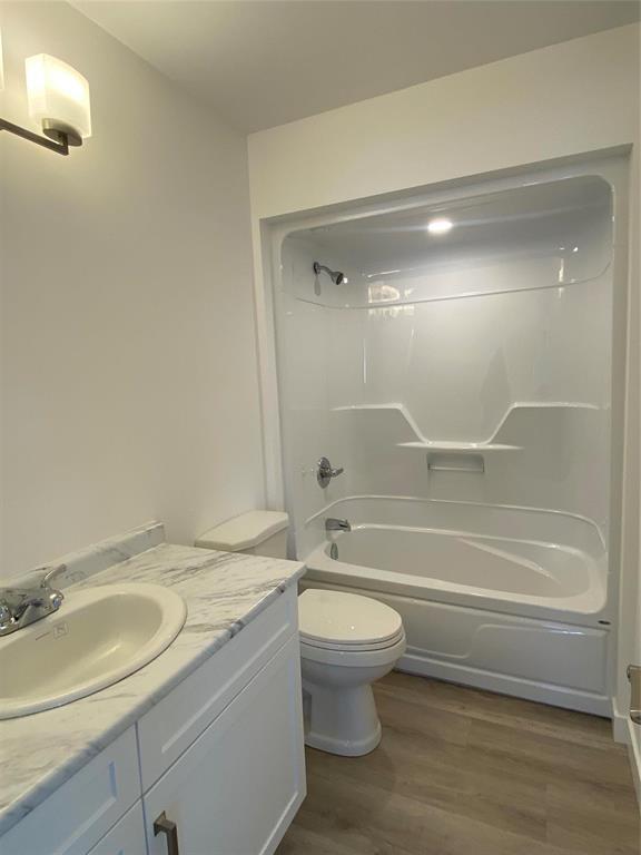 103 Angus Drive, Blumenort, Manitoba  R5G 0C1 - Photo 13 - 202602024