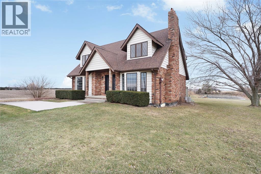 2989 Lakeshore Rd 305, Comber, Ontario N0R 1J0 - Photo 4 - 26007575