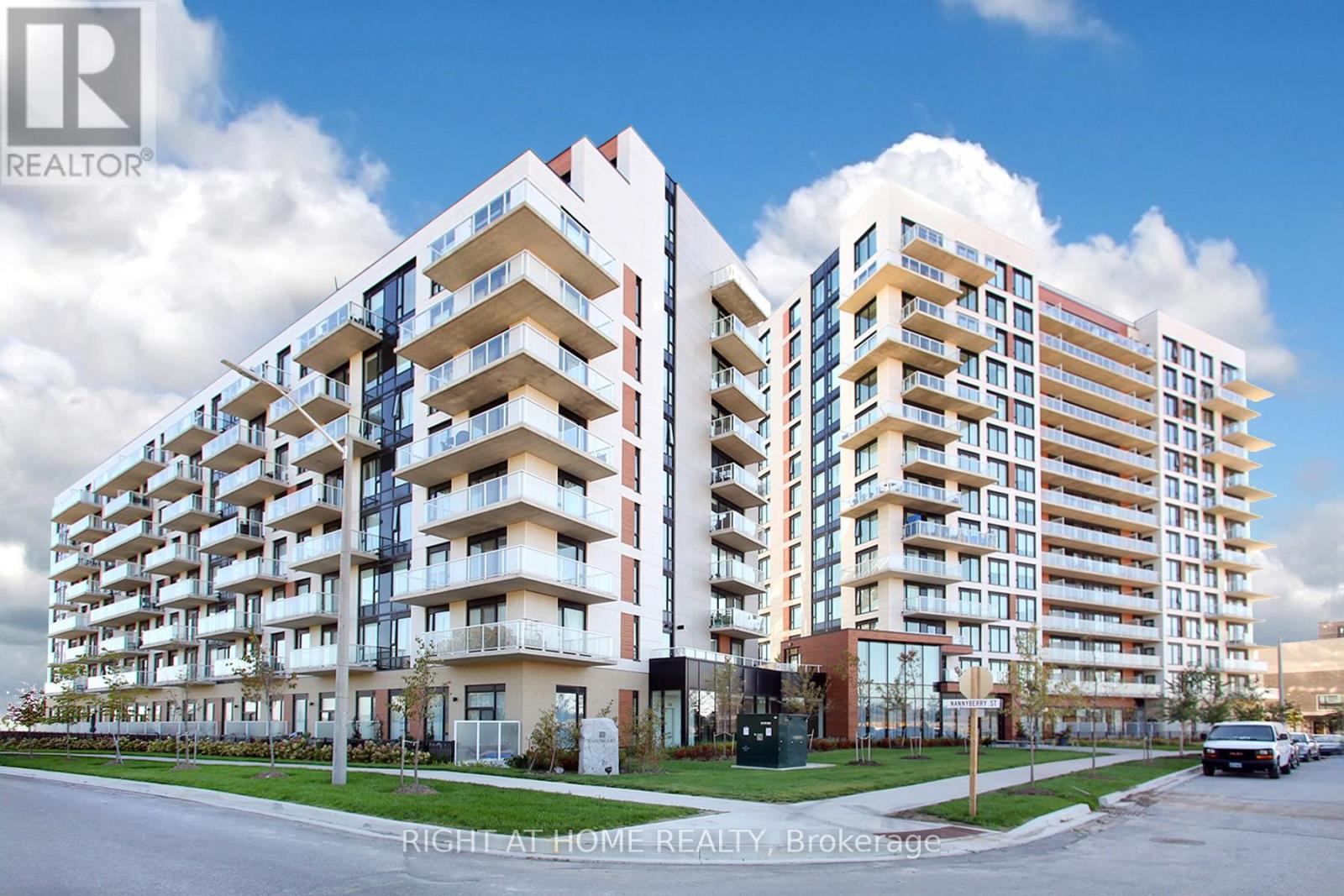 513 - 6 DAVID EYER ROAD, Richmond Hill, Ontario