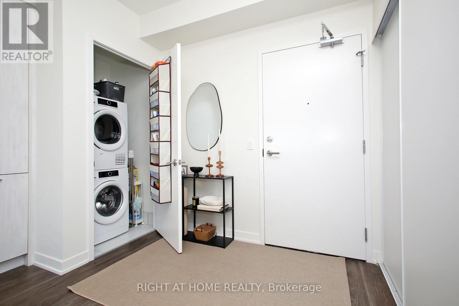 513 - 6 David Eyer Road, Richmond Hill, Ontario  L4S 0N5 - Photo 6 - N12975154