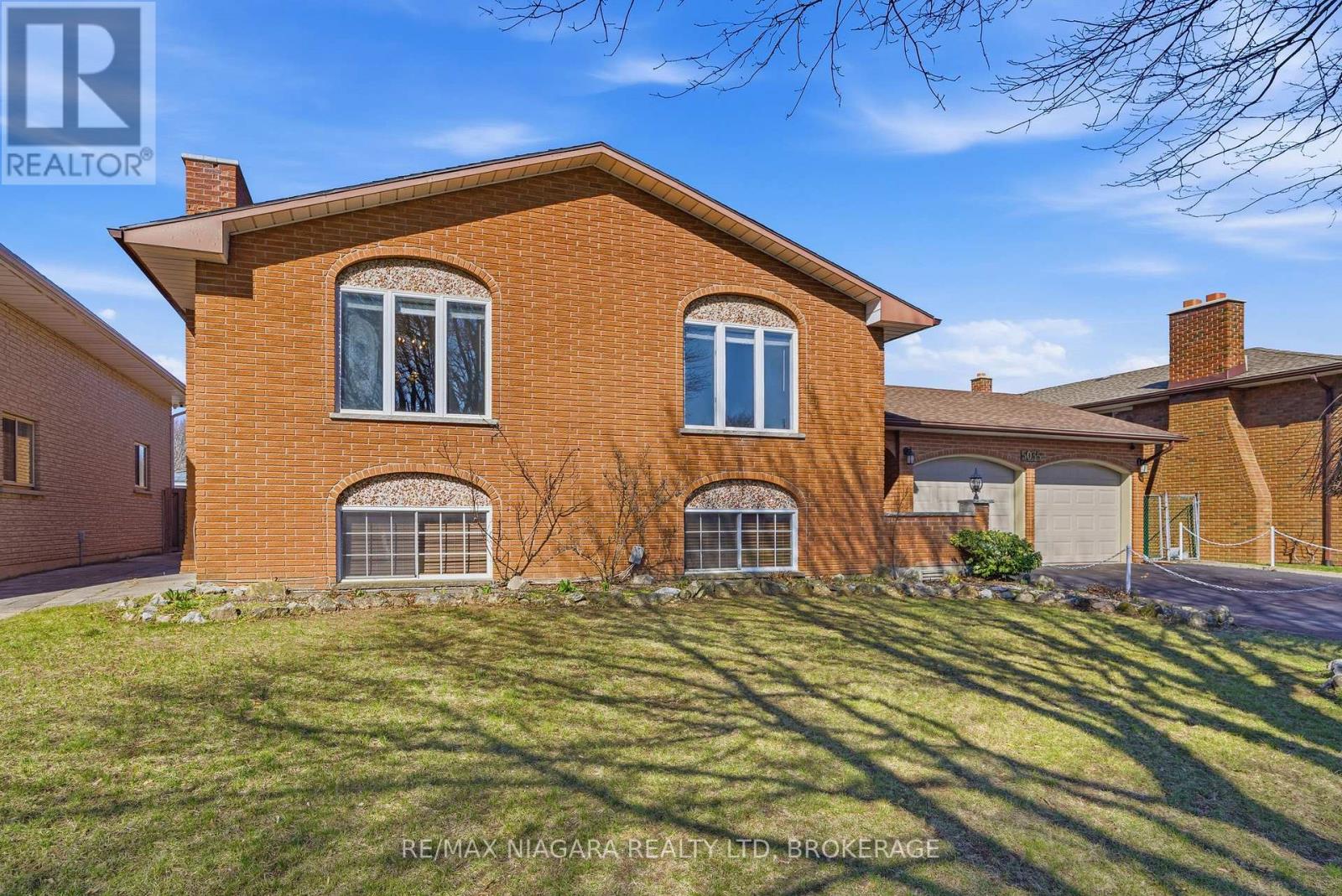 5035 Pettit Avenue, Niagara Falls (Morrison), Ontario  L2E 7B8 - Photo 2 - X12975188