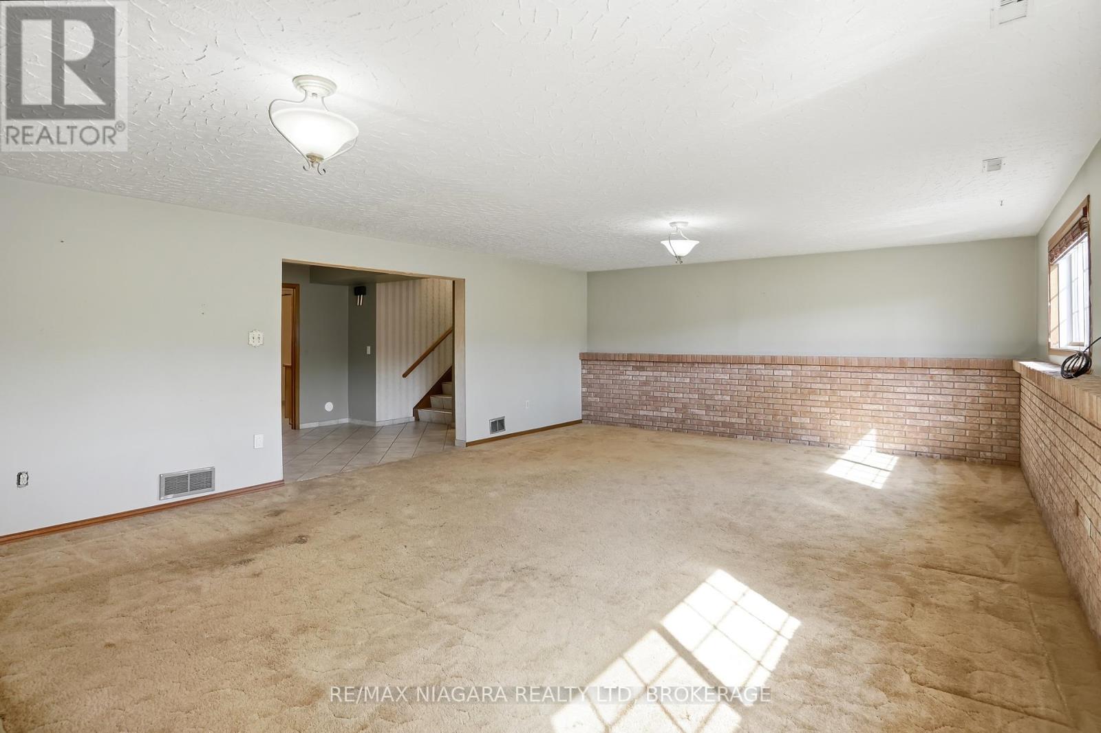 5035 Pettit Avenue, Niagara Falls (Morrison), Ontario  L2E 7B8 - Photo 21 - X12975188