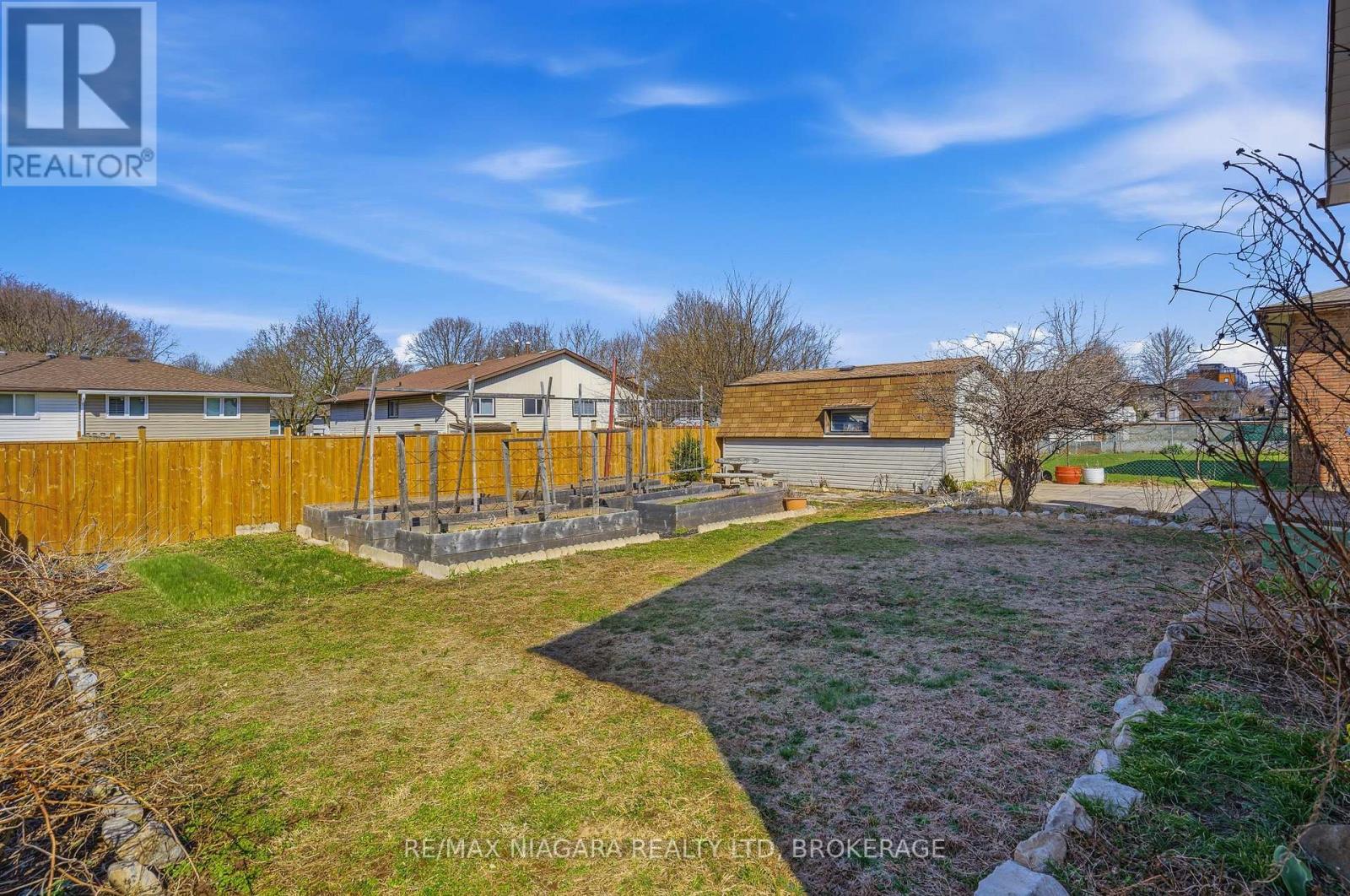 5035 Pettit Avenue, Niagara Falls (Morrison), Ontario  L2E 7B8 - Photo 37 - X12975188