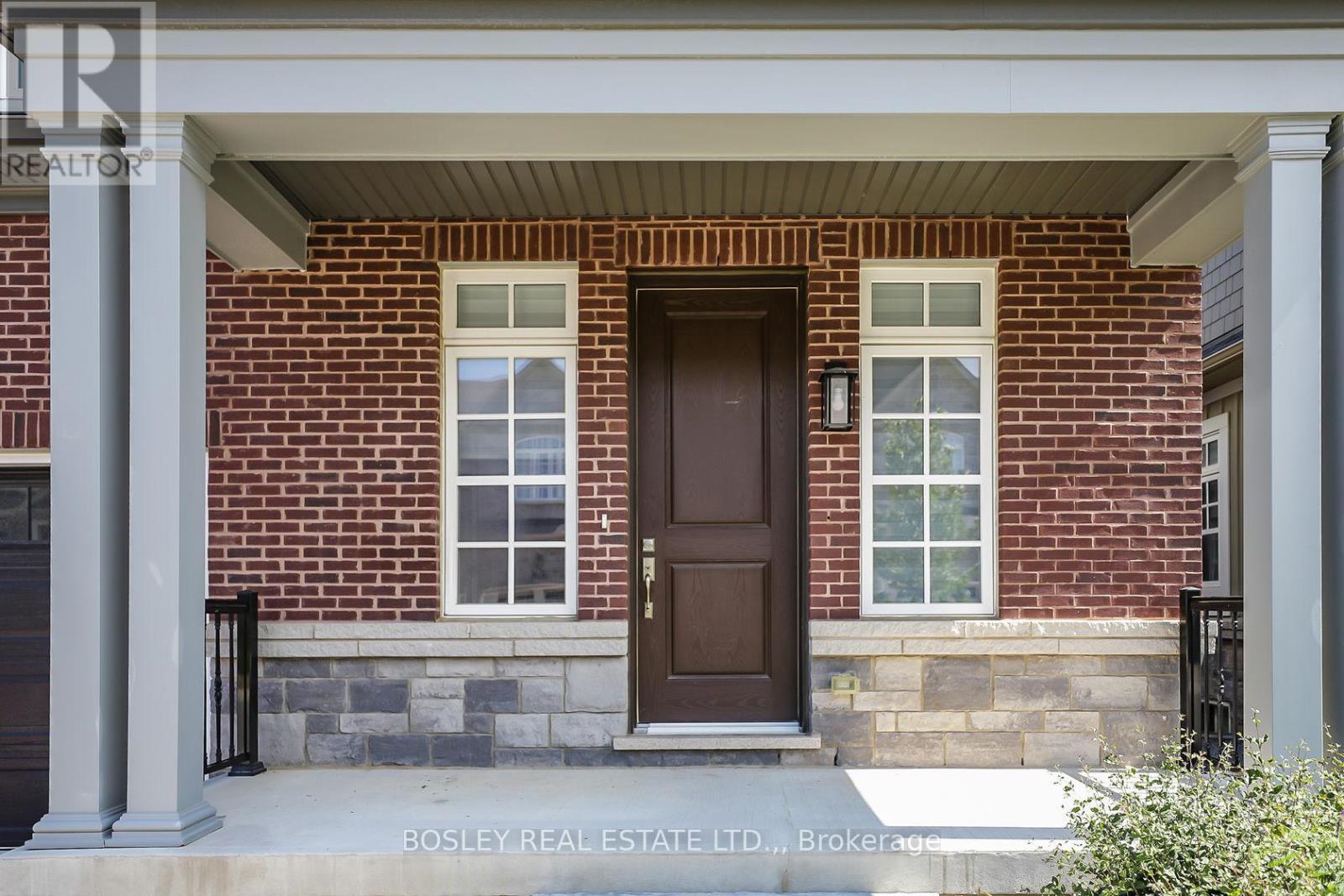 132 Anne Street, Niagara-On-The-Lake, Ontario  L0S 1J0 - Photo 4 - X12975234