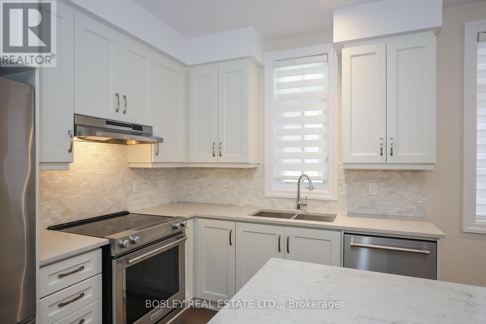 132 Anne Street, Niagara-On-The-Lake, Ontario  L0S 1J0 - Photo 7 - X12975234