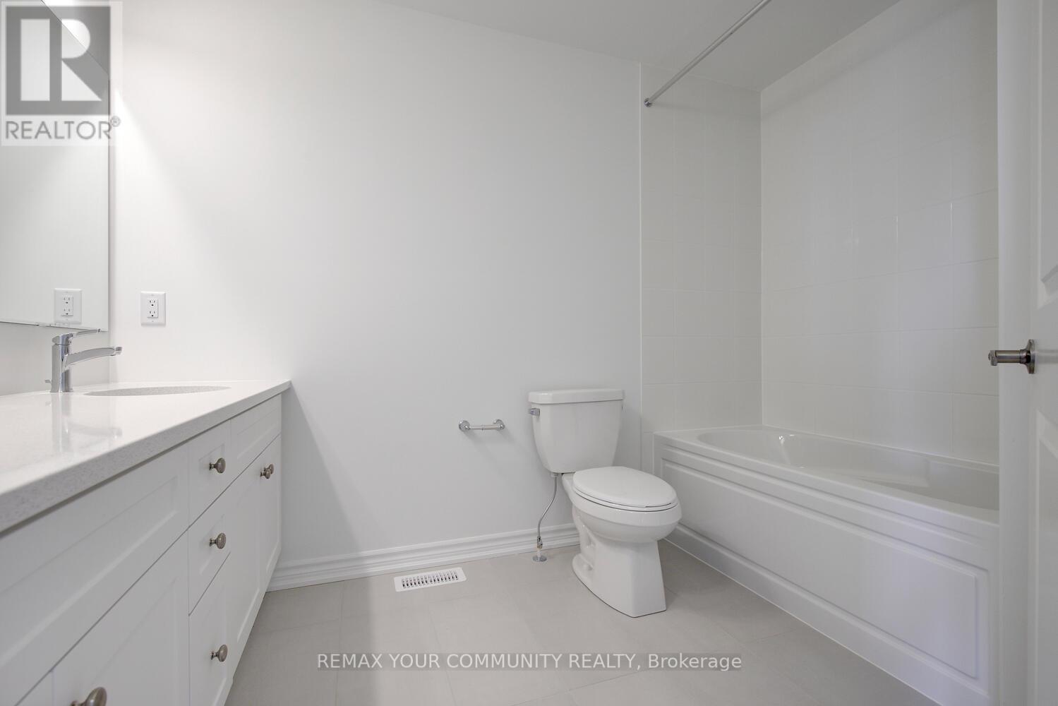 72 Vinewood Crescent, Barrie, Ontario  L9J 1B4 - Photo 26 - S12975142