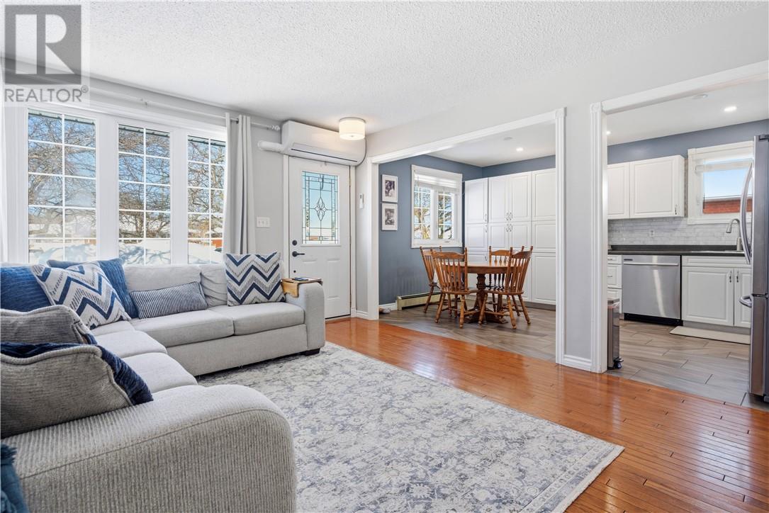 2585 Dorsett Drive, Sudbury, Ontario  P3B 3Y6 - Photo 7 - 2127066