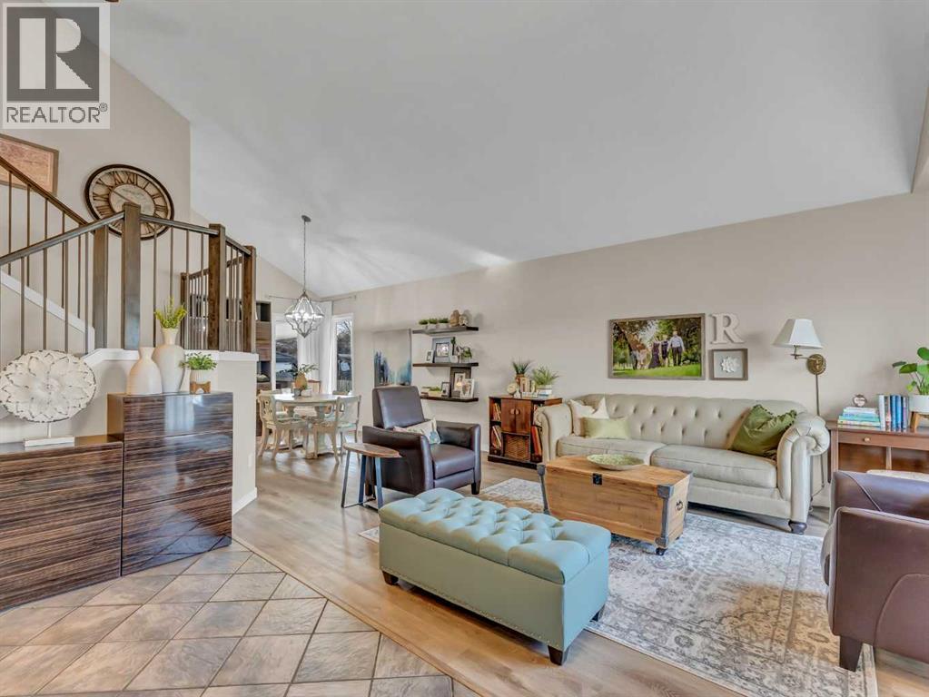 11 Taylor Crescent Se, Medicine Hat, Alberta  T1B 3X5 - Photo 4 - A2295622